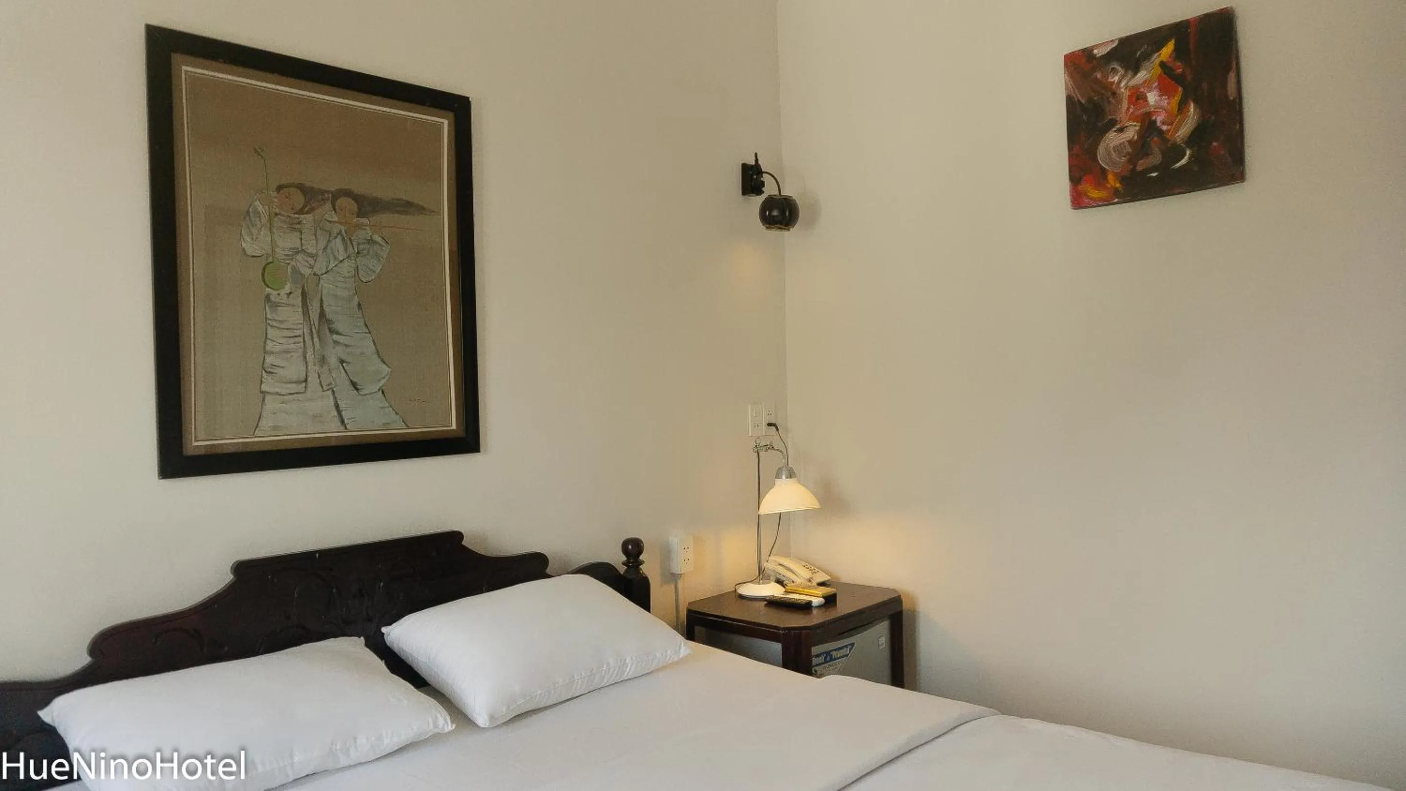 Bed in Hue Nino Hotel