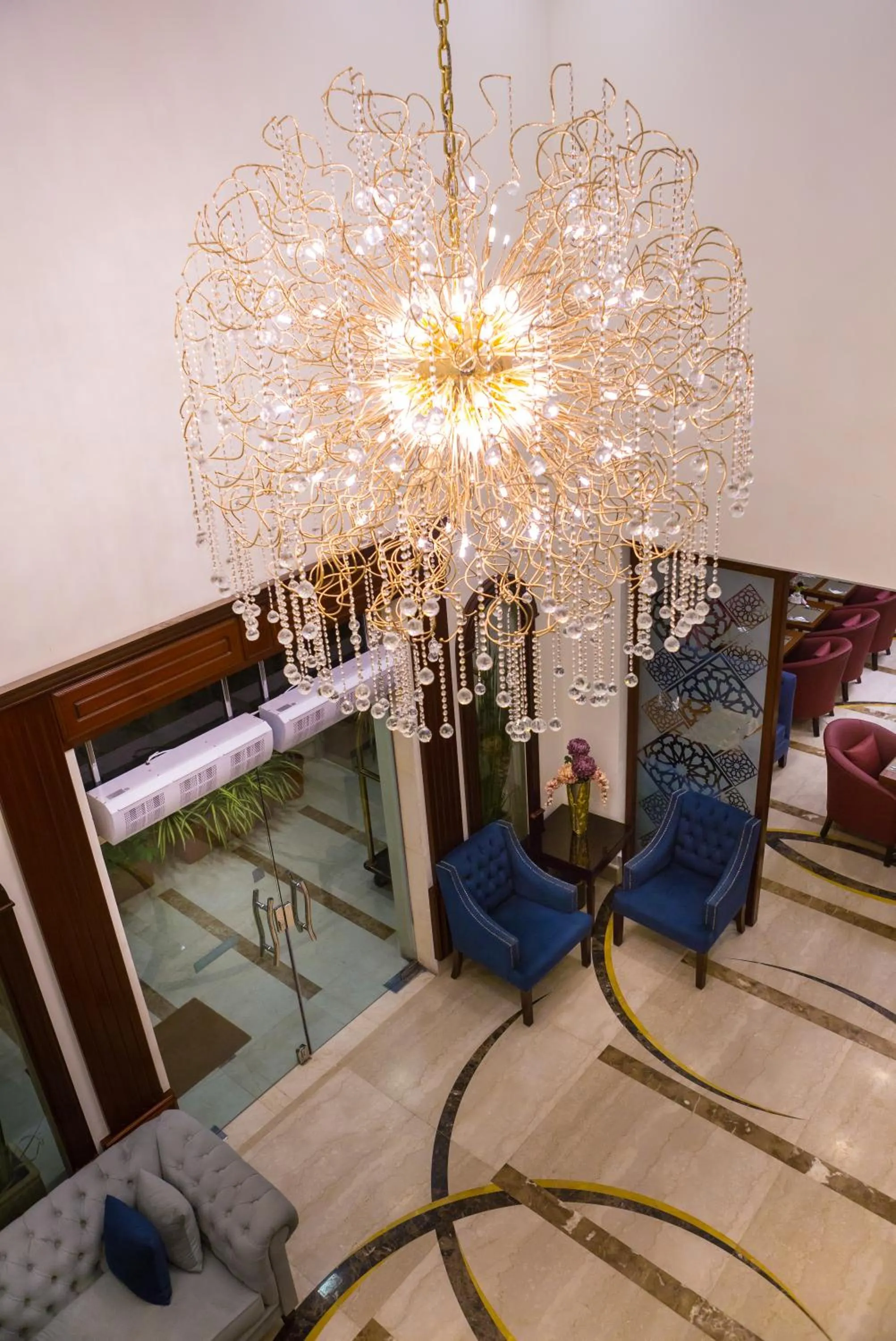 Property building in Sun Park Hotel Suites