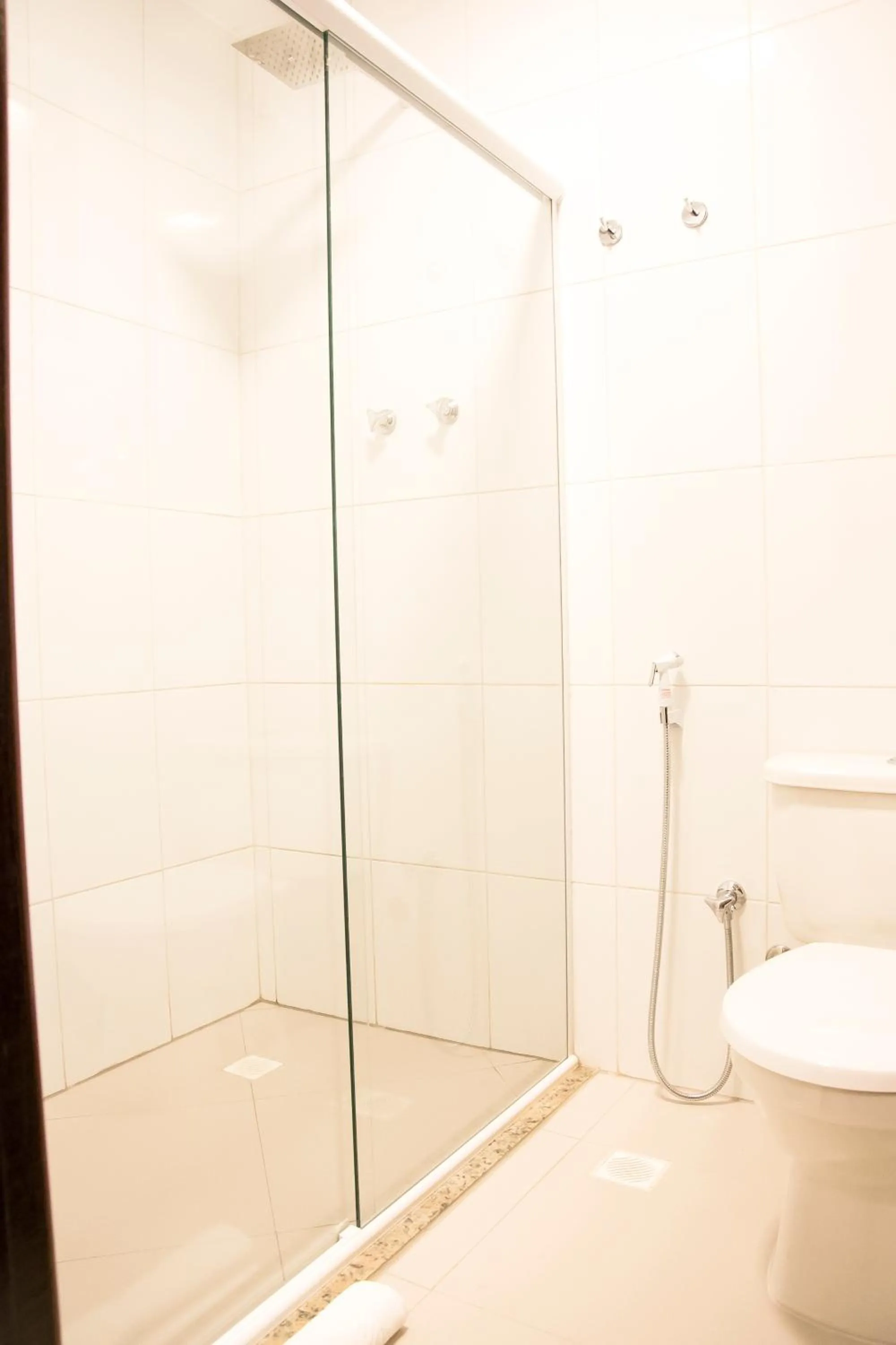 Bathroom in Paracambi Top Hotel