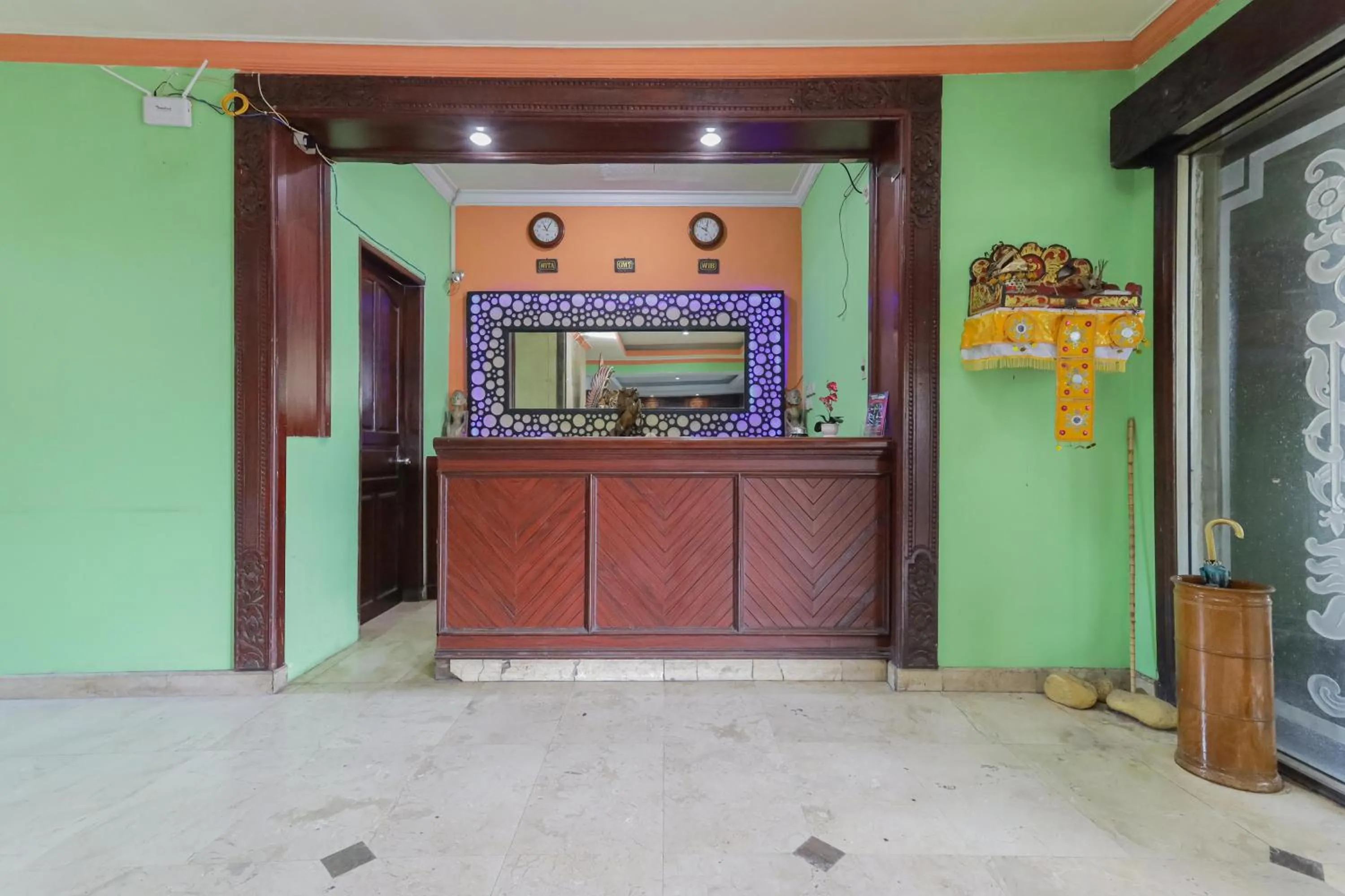 Lobby or reception in Urbanview Hotel Taman Suci Denpasar Bali