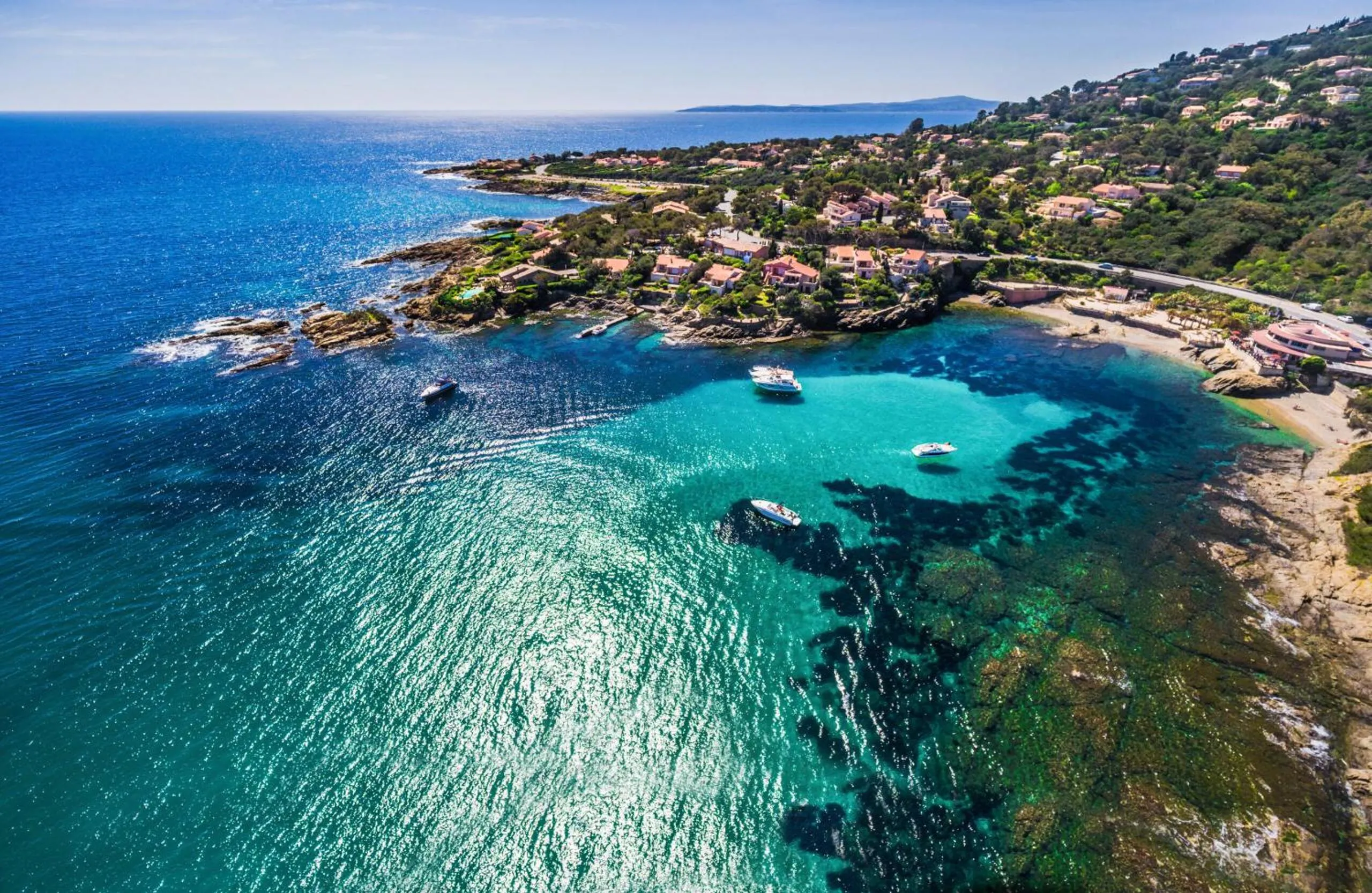 Nearby landmark in LE CHÊNE ET L'EAU