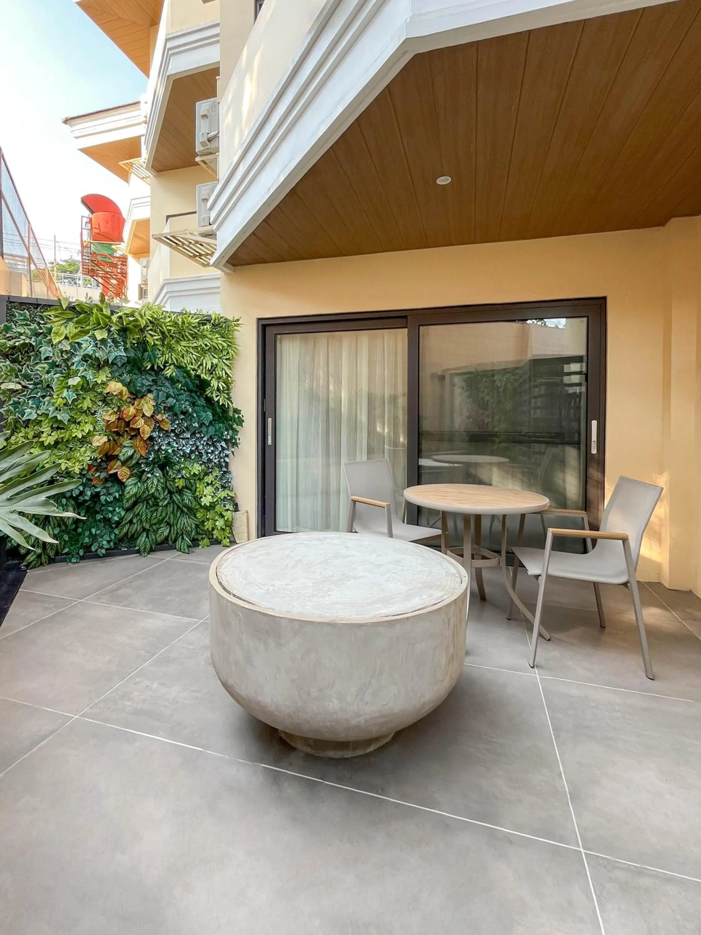 The Lake Hotel Tagaytay