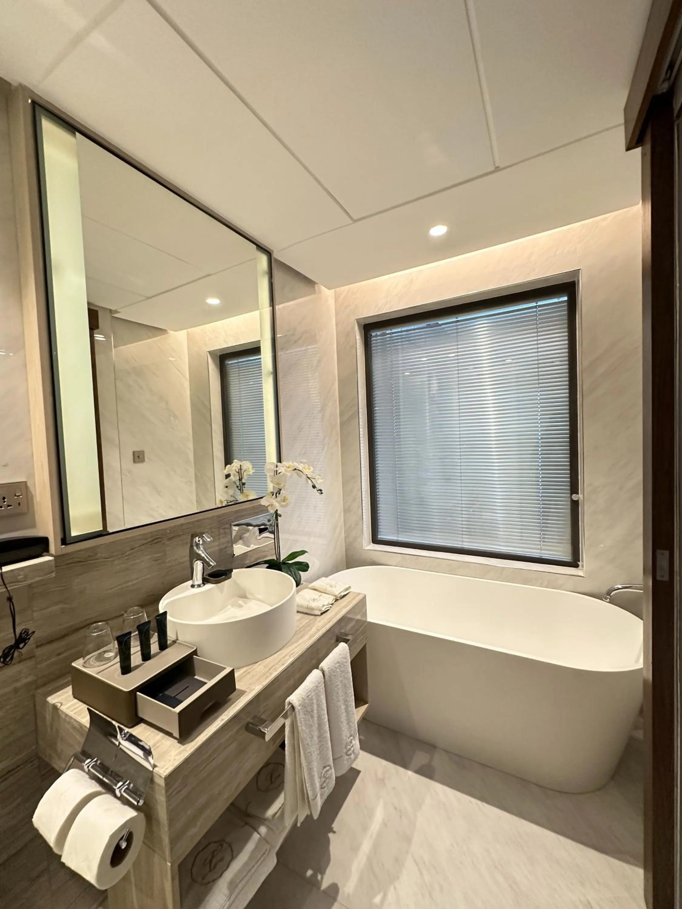 The Lake Hotel Tagaytay