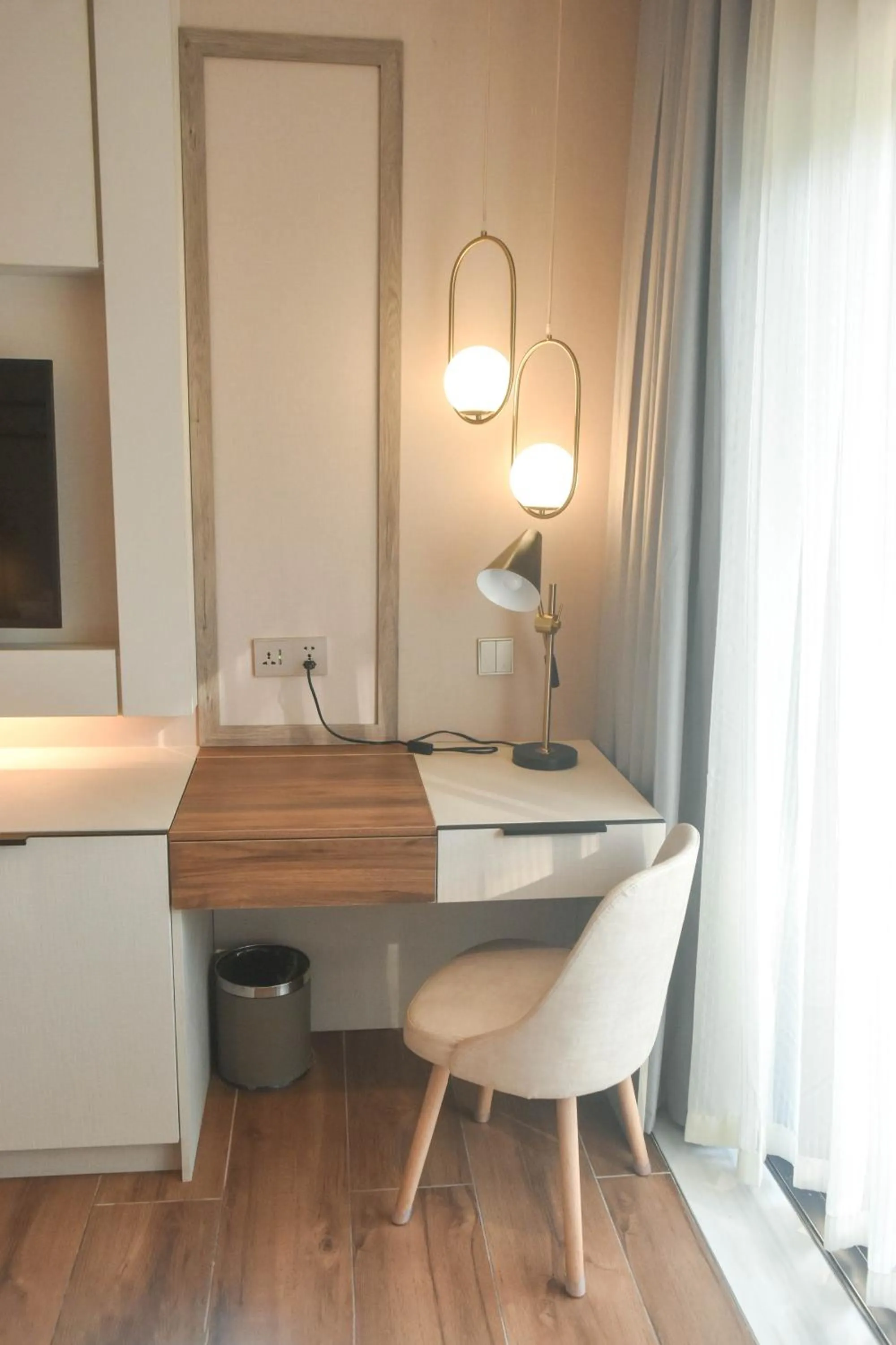 The Lake Hotel Tagaytay