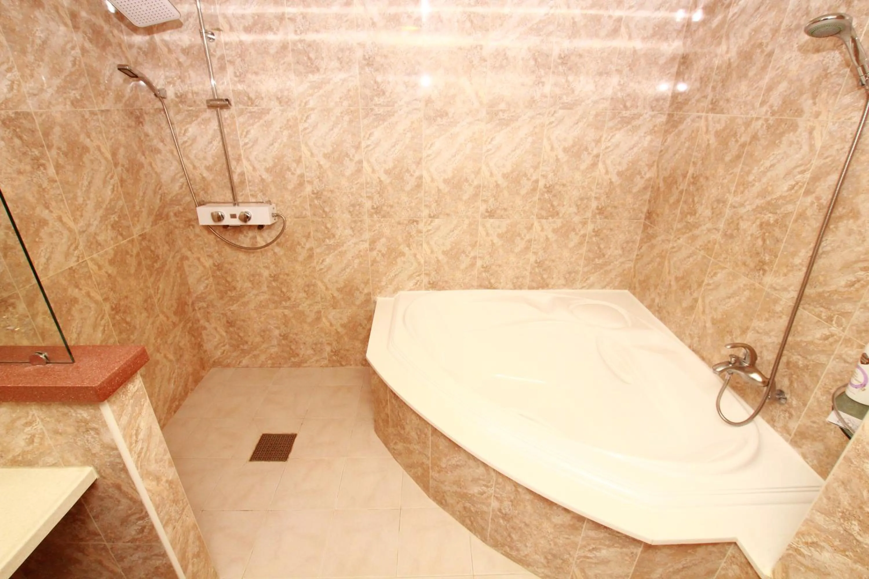 Bathroom in Amour Hotel