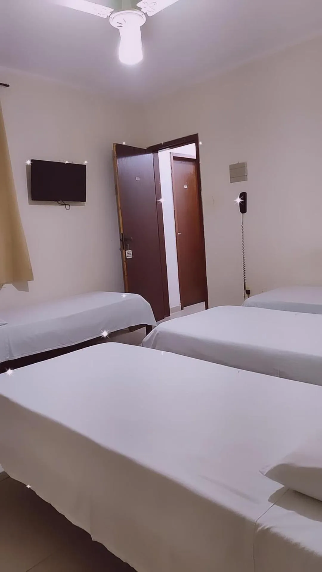 Balcony/Terrace, Bed in Hotel Rio Branco