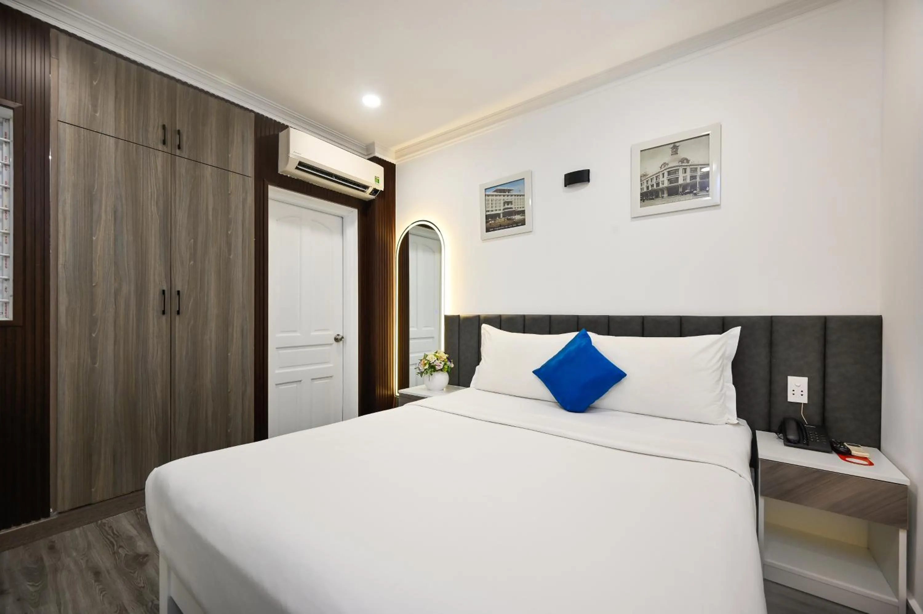 Photo of the whole room, Bed in Ruby Saigon Hotel - Ben Thanh