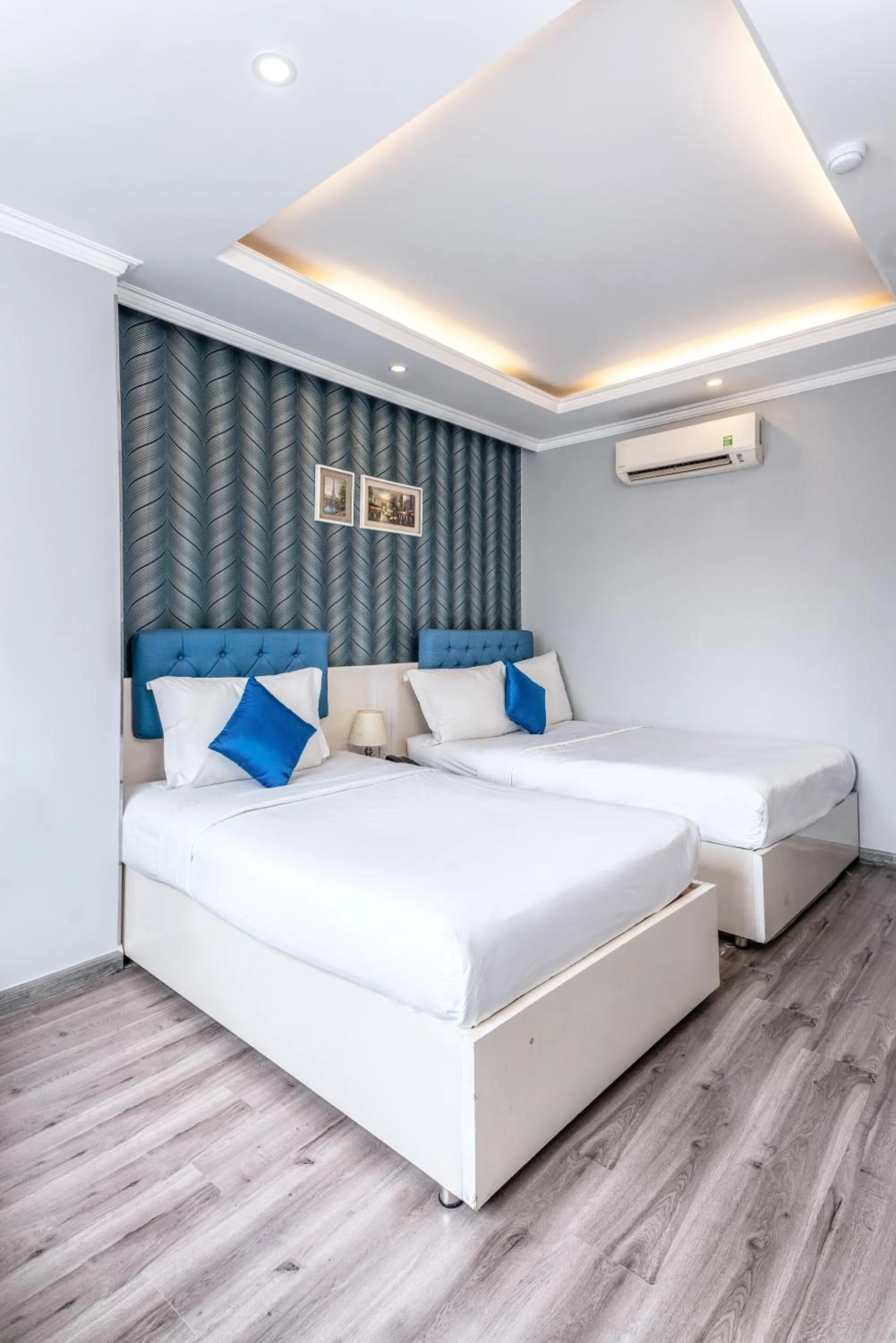 Bedroom, Bed in Ruby Saigon Hotel - Ben Thanh