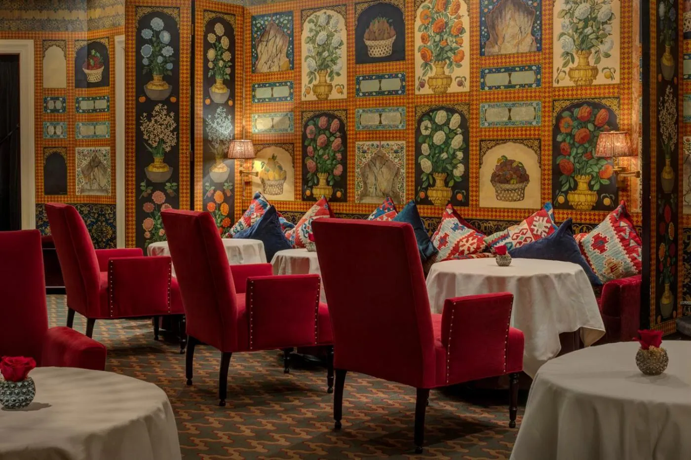 Restaurant/places to eat in The Carlyle, A Rosewood Hotel