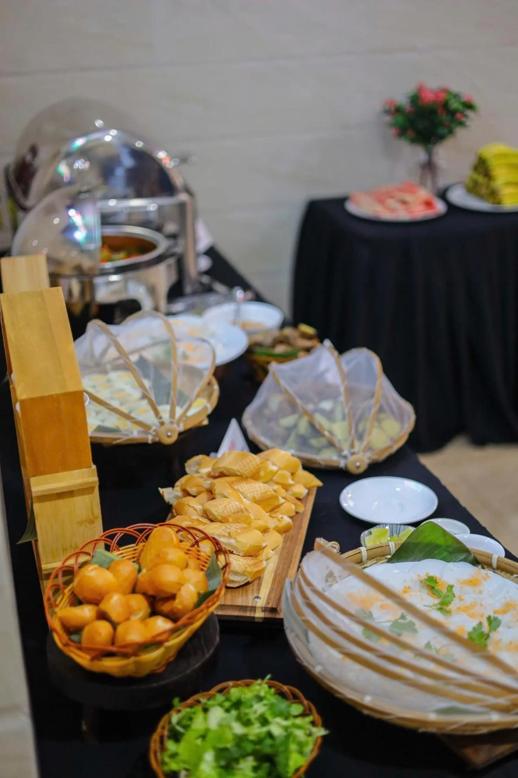 Food and drinks in DMZ Hotel