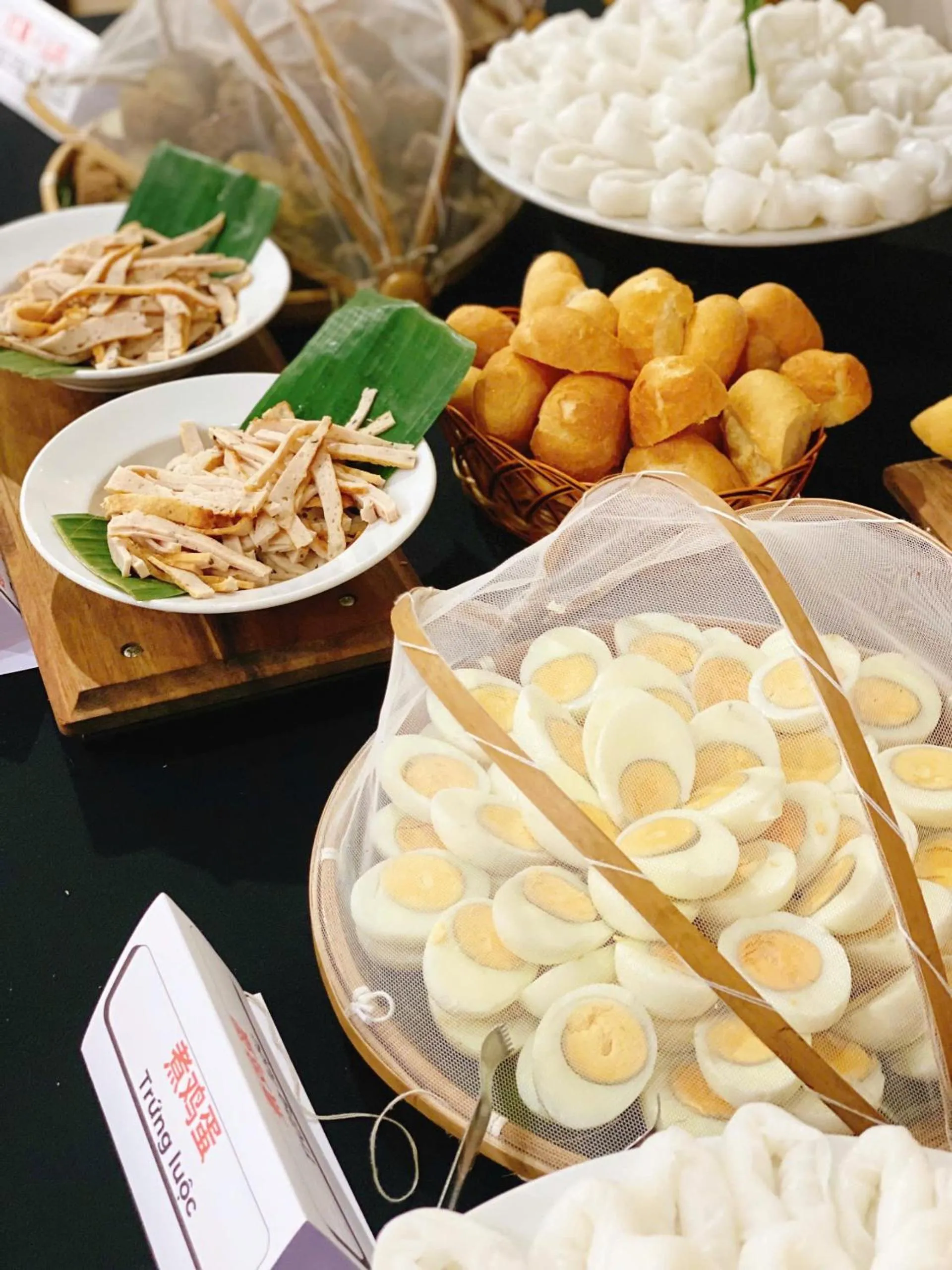 Food and drinks in DMZ Hotel