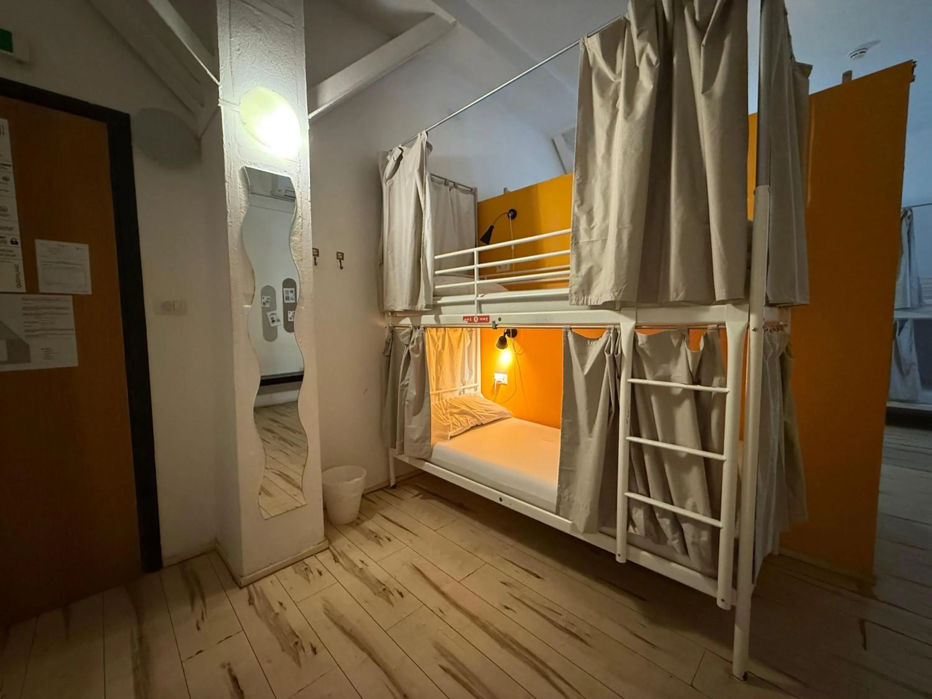 bunk bed, Bed in QUO Milano