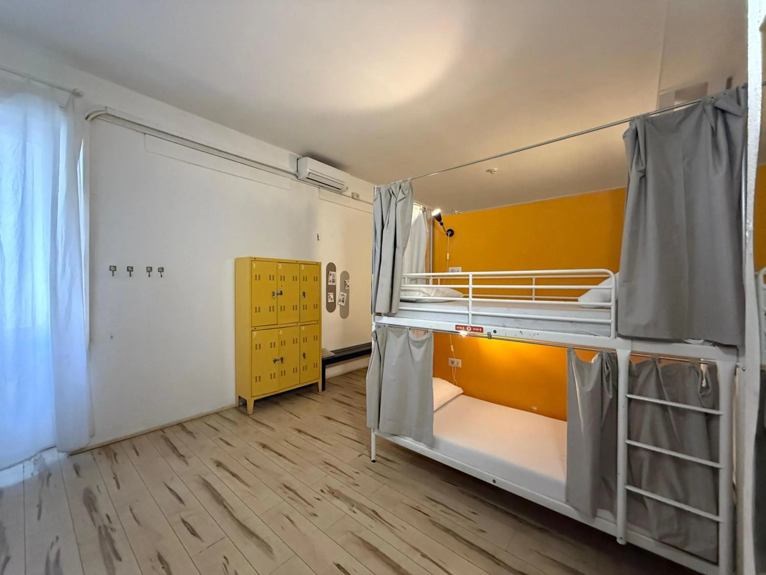 Bed in QUO Milano