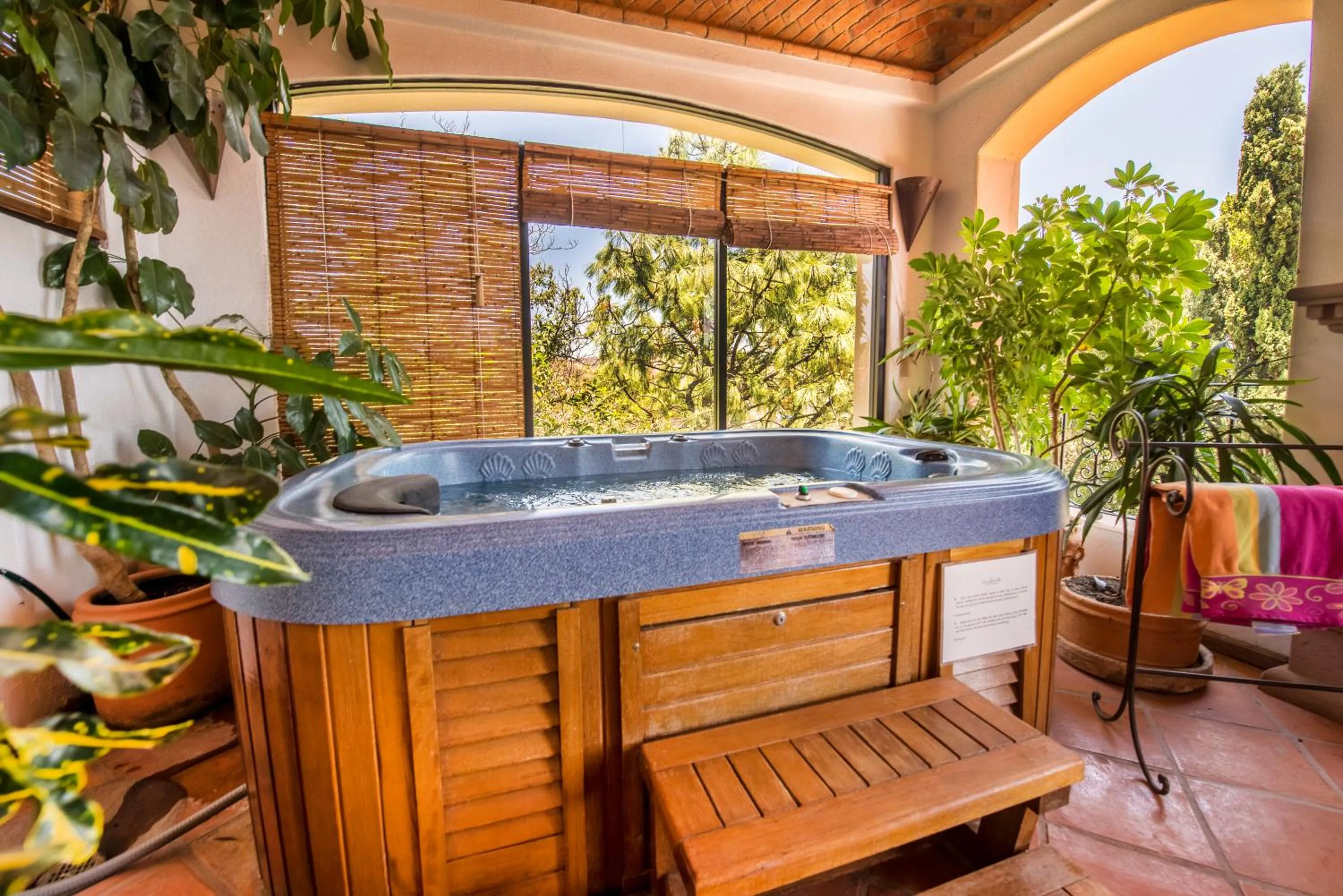 Patio in Casa Estrella de la Valenciana Hotel Boutique