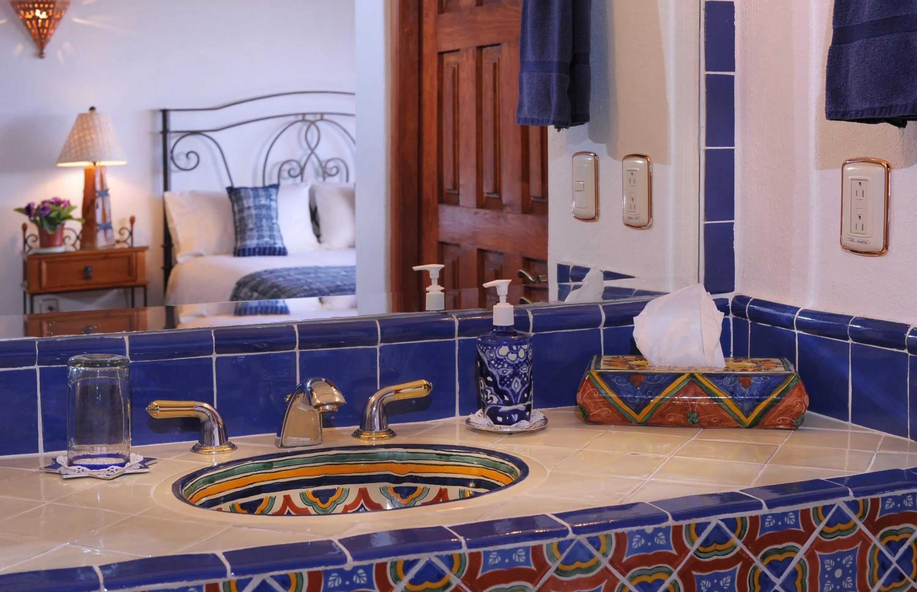 Bathroom in Casa Estrella de la Valenciana Hotel Boutique