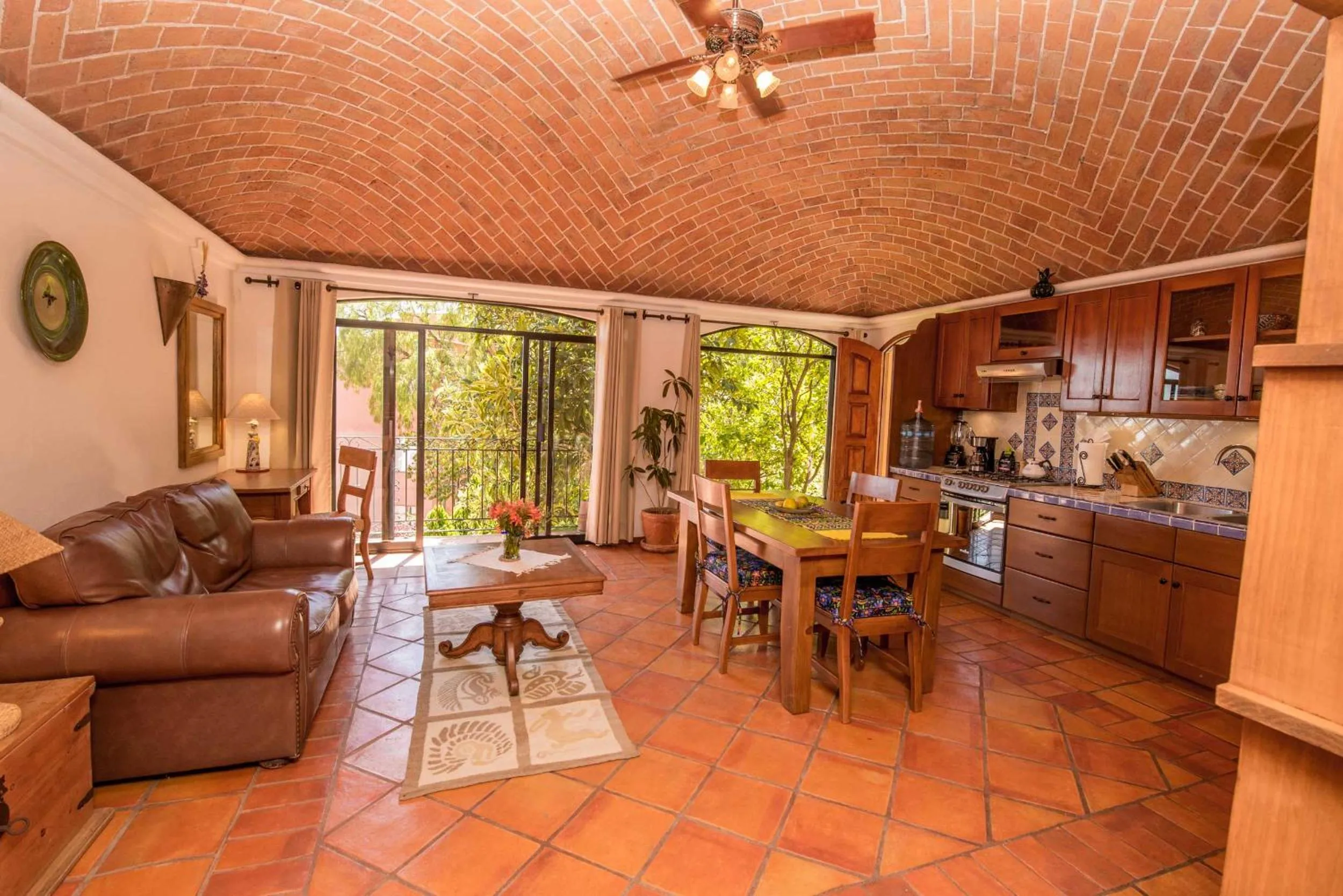 Balcony/Terrace in Casa Estrella de la Valenciana Hotel Boutique