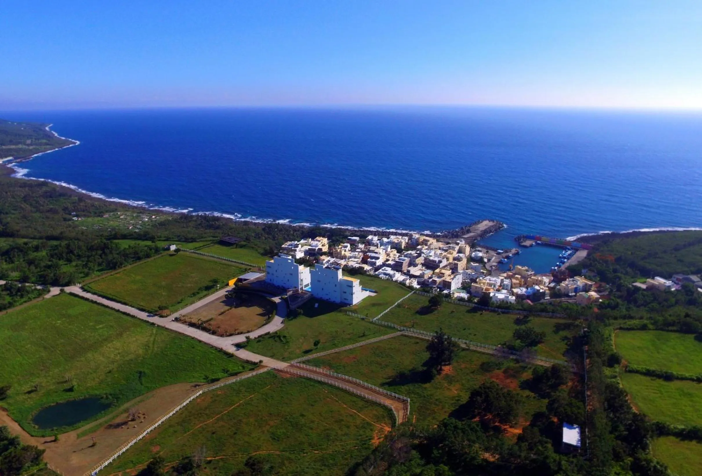 Property building in Kenting Ocean Paradise Resort