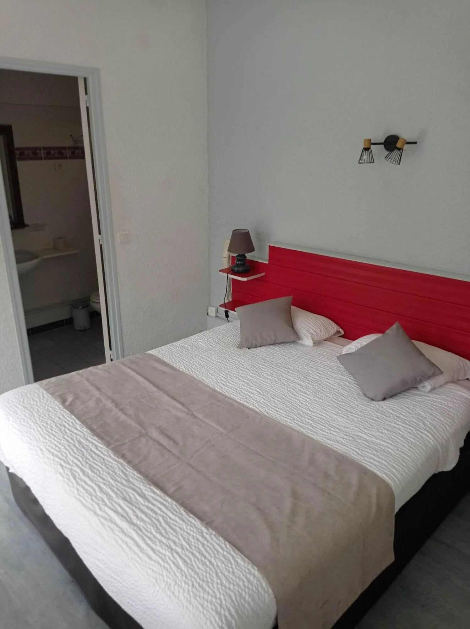 Logis Hotel Restaurant la Corniche des Cevennes