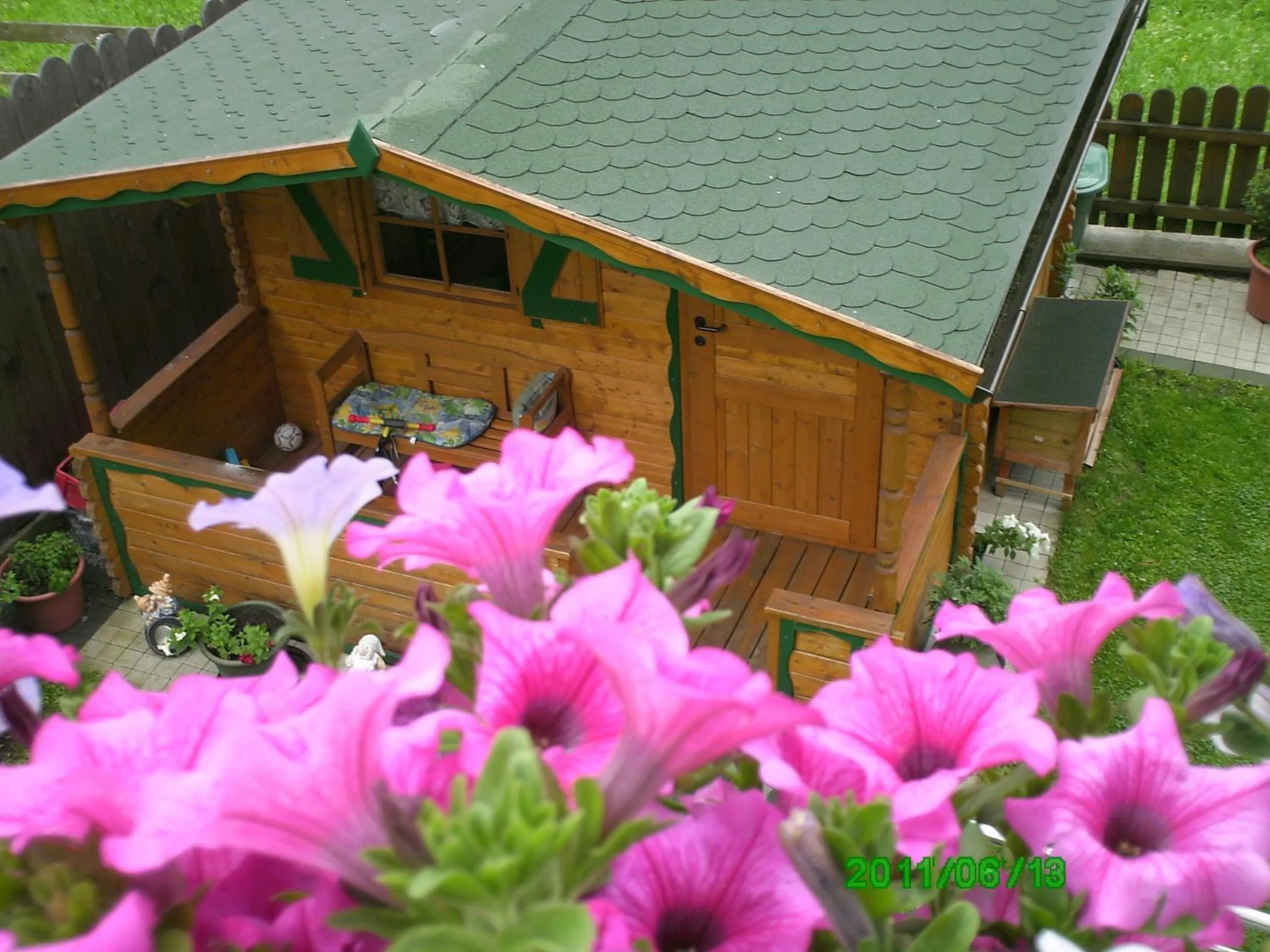 Garden view in Ferienwohnungen Egger