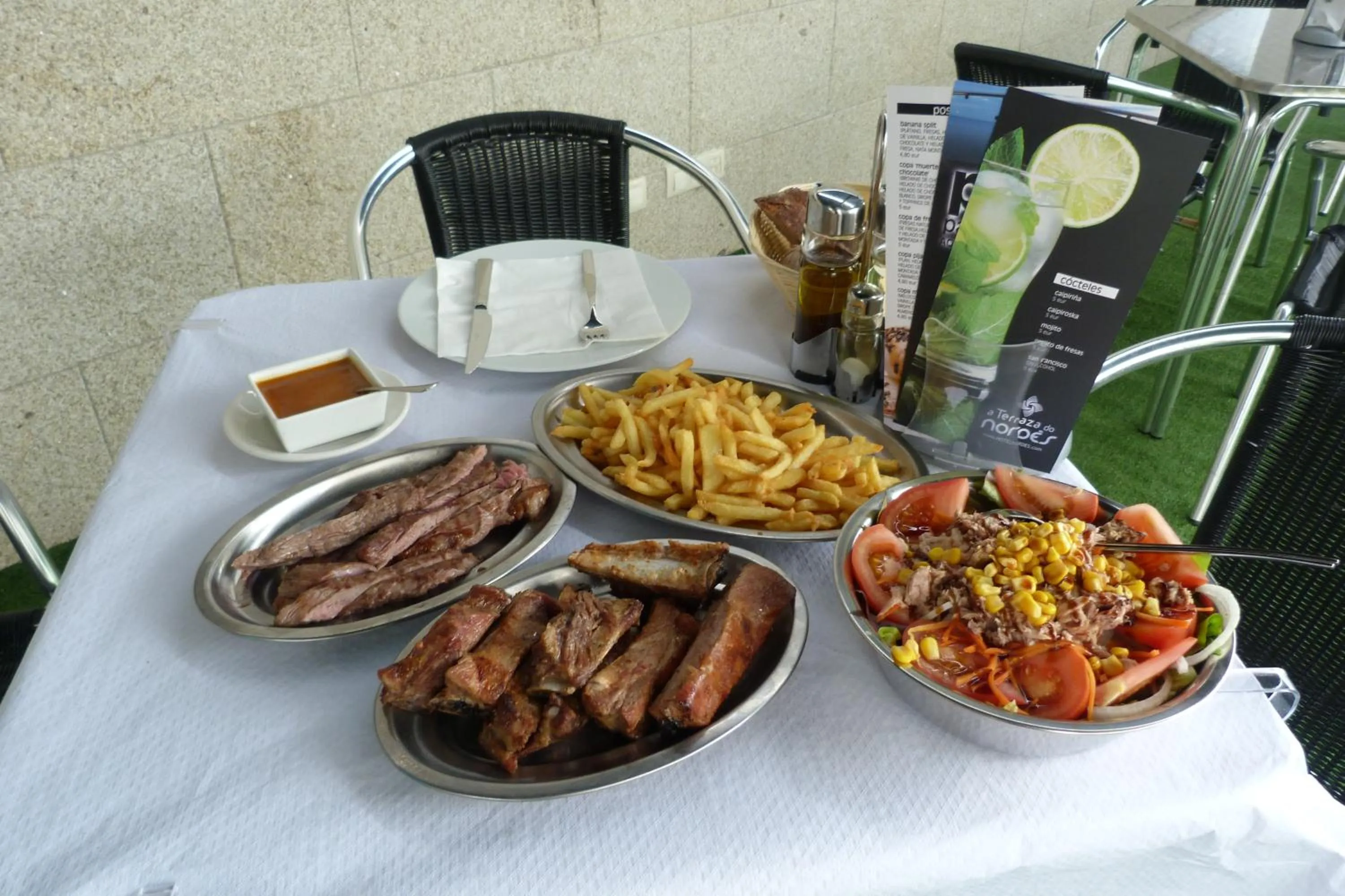 Summer in Hotel Nordés