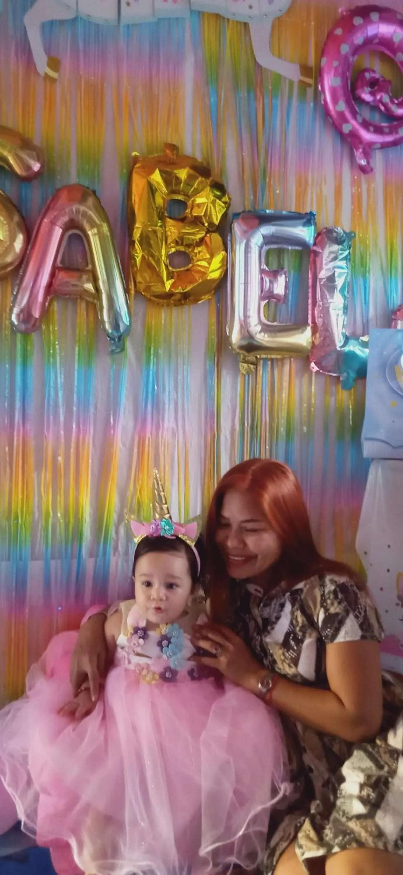 People in Riverside at Aninuan Accommodation and Food