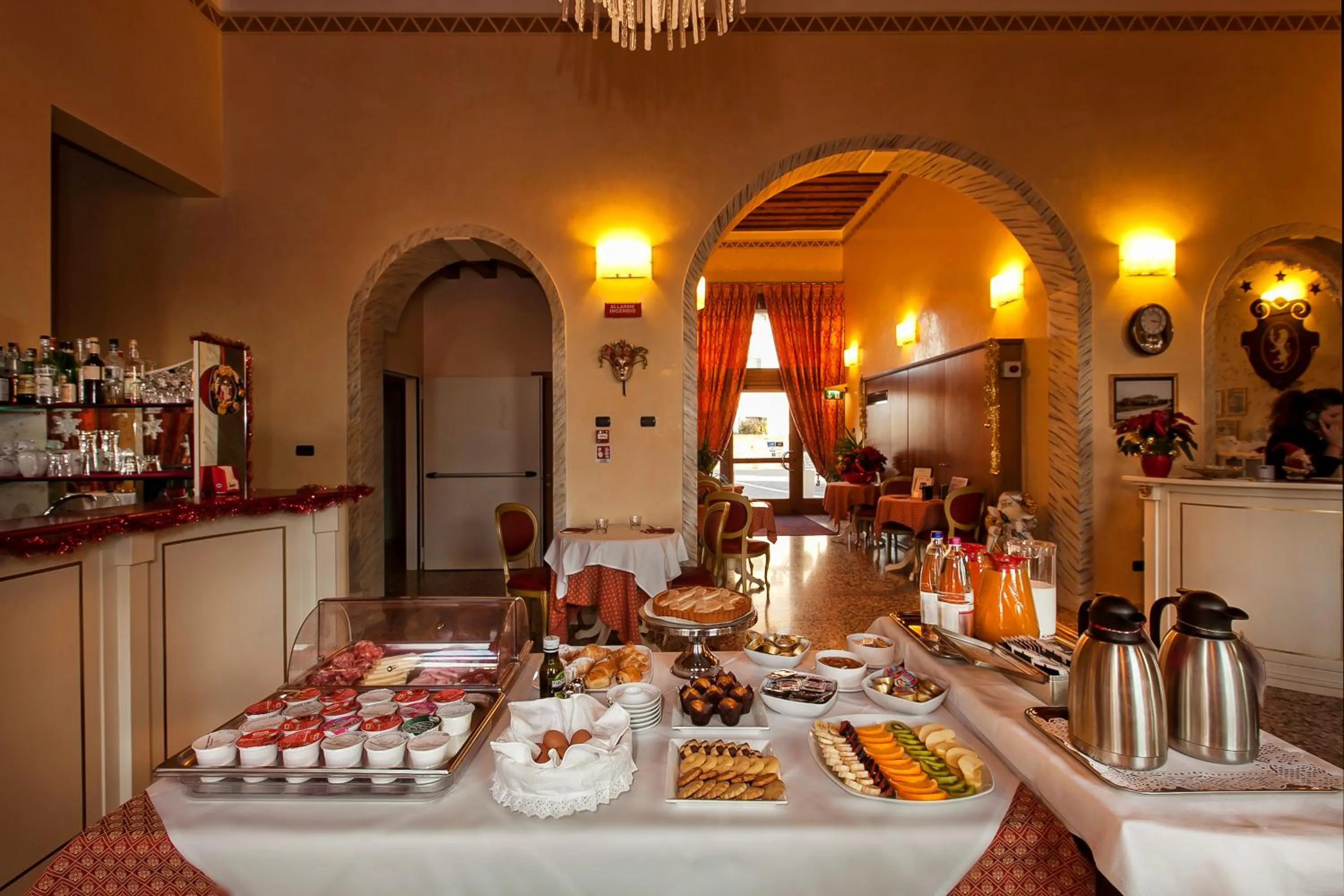 Restaurant/places to eat in Albergo Antica Corte Marchesini