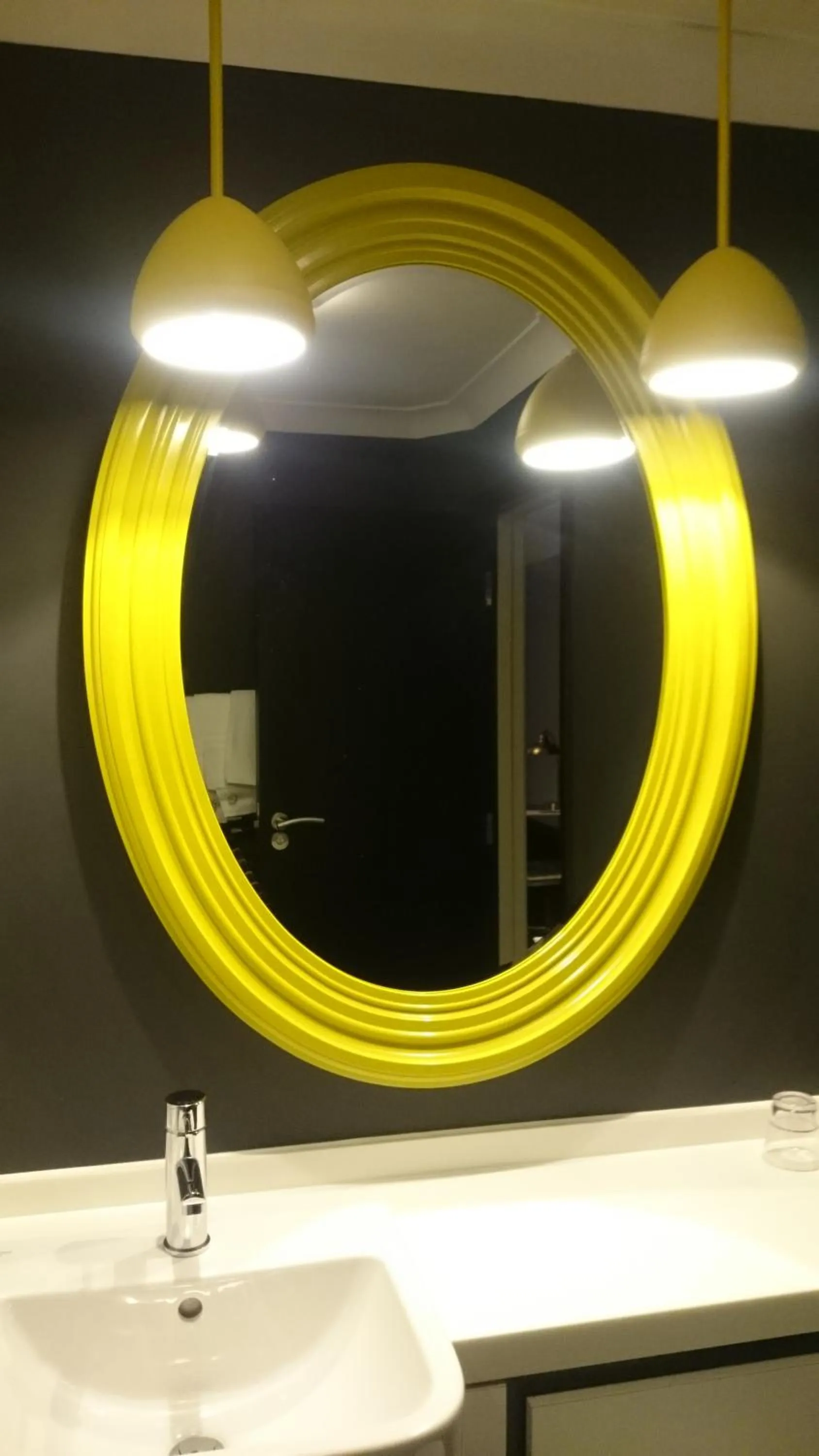 Bathroom in The Bulls Head Hotel