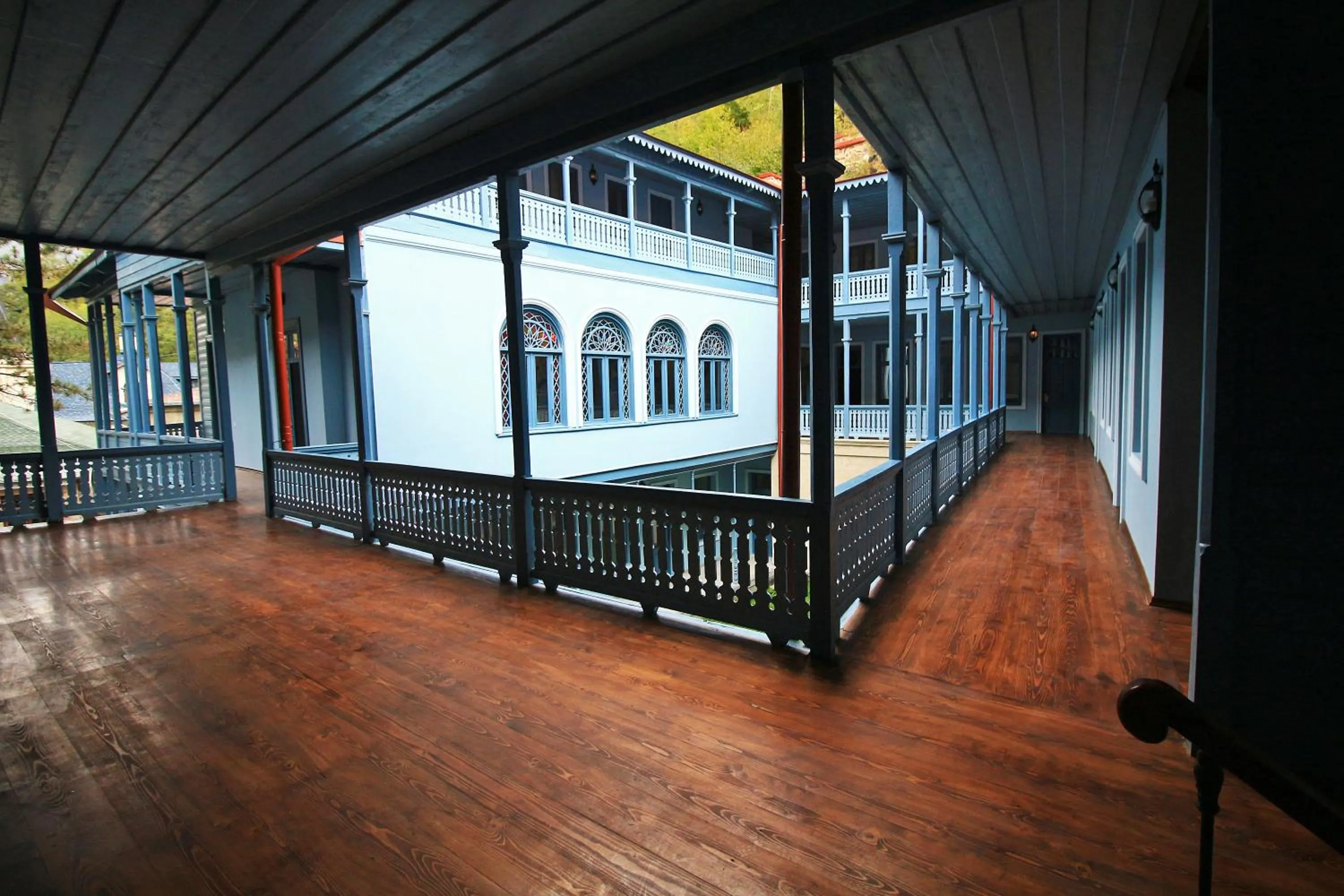 Balcony/Terrace in Golden Tulip Borjomi