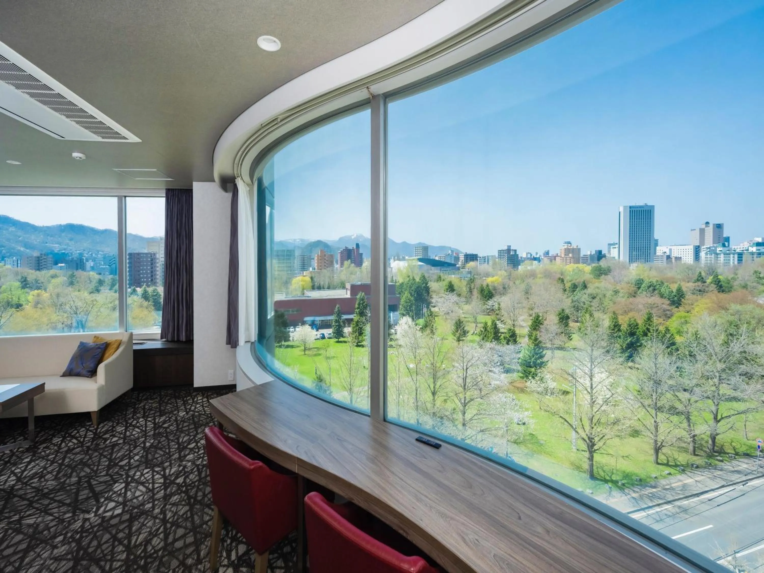 Photo of the whole room in HOTEL MYSTAYS Sapporo Nakajima Park