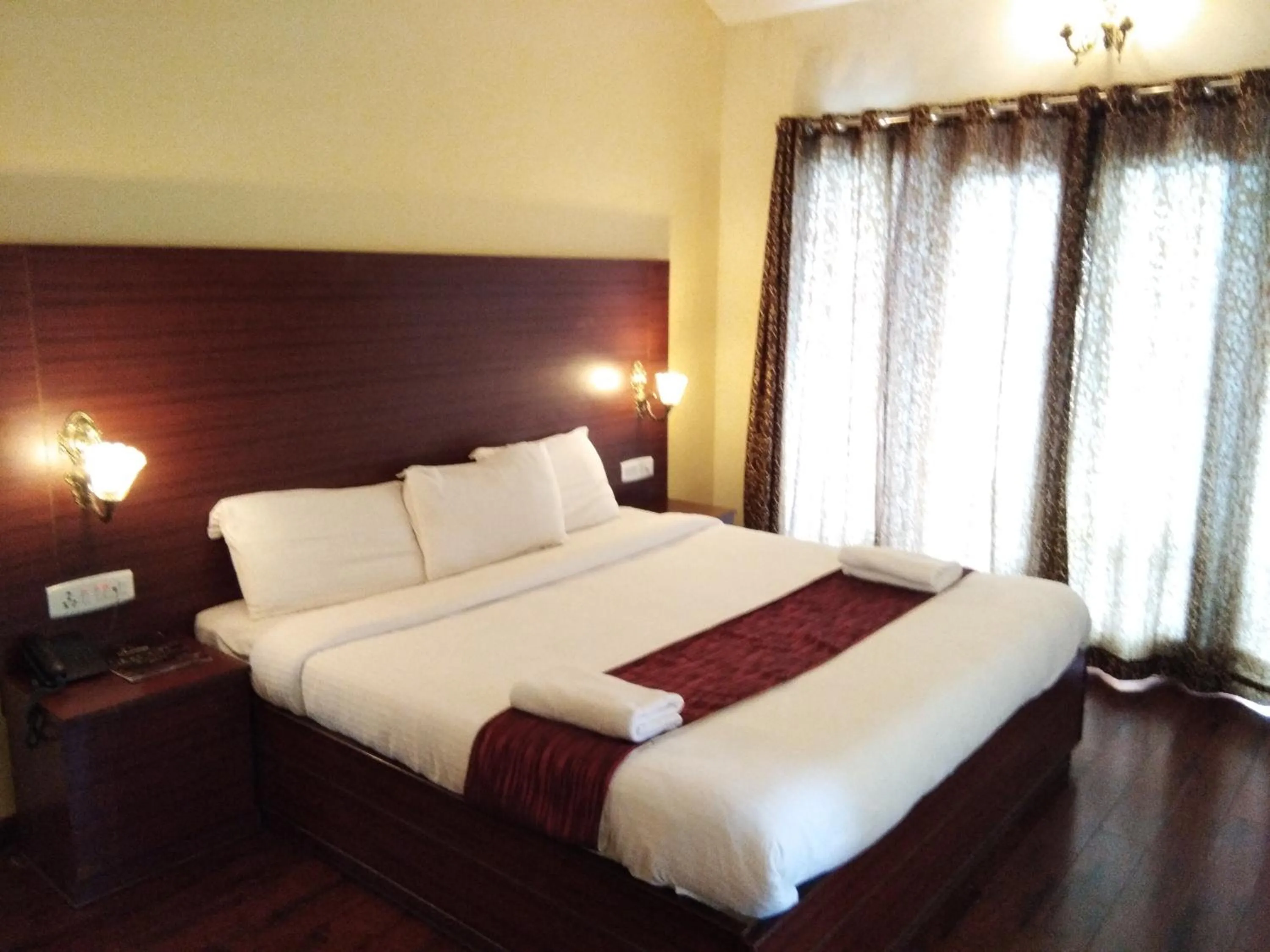 Bed in Berry Hills Resort