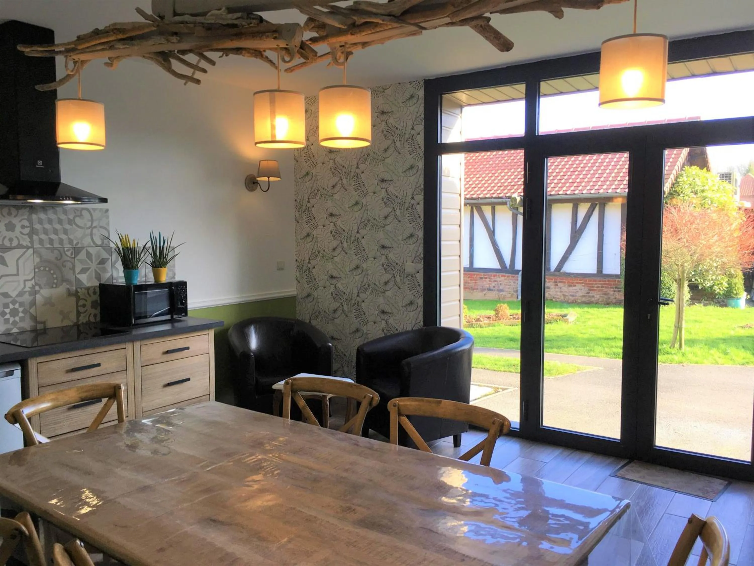 Kitchen or kitchenette in Les Chambres de Saint Hilaire