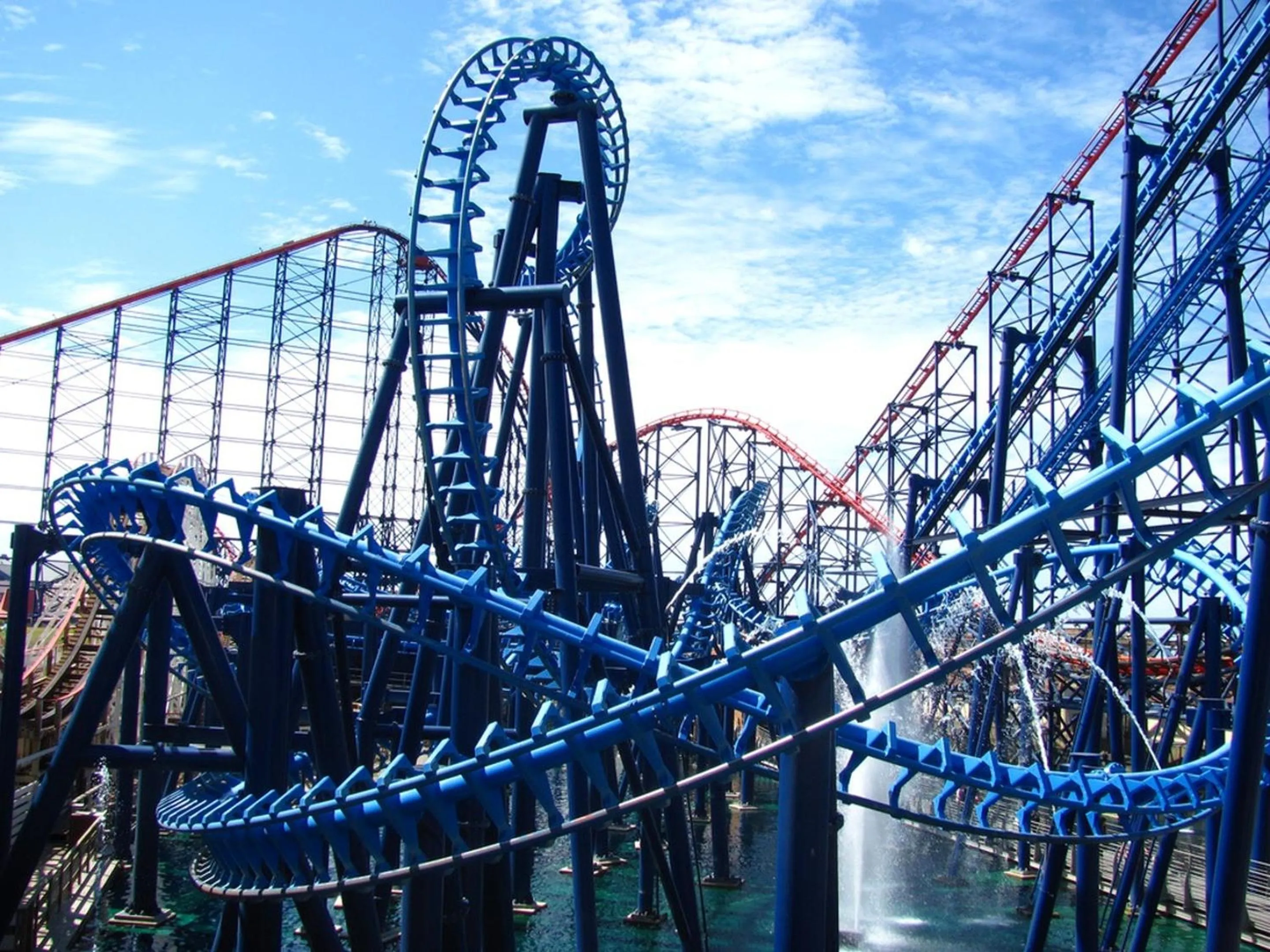 Children play ground in Pleasure Holiday Apartments