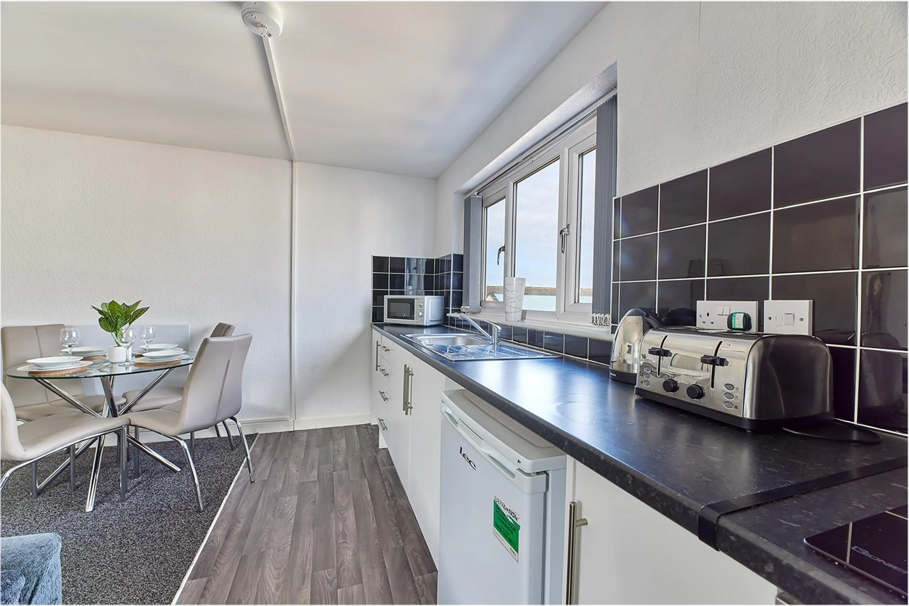 Coffee/tea facilities in Pleasure Holiday Apartments