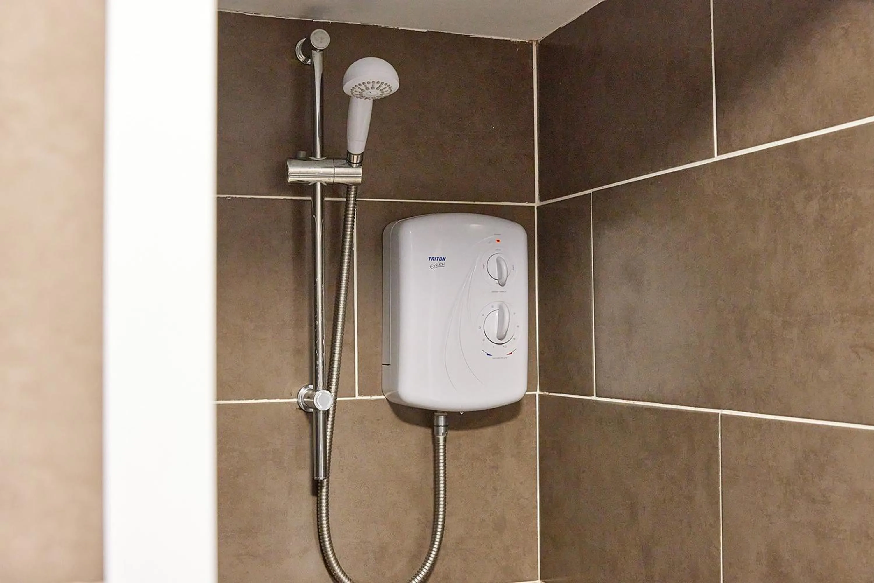 Shower in Pleasure Holiday Apartments