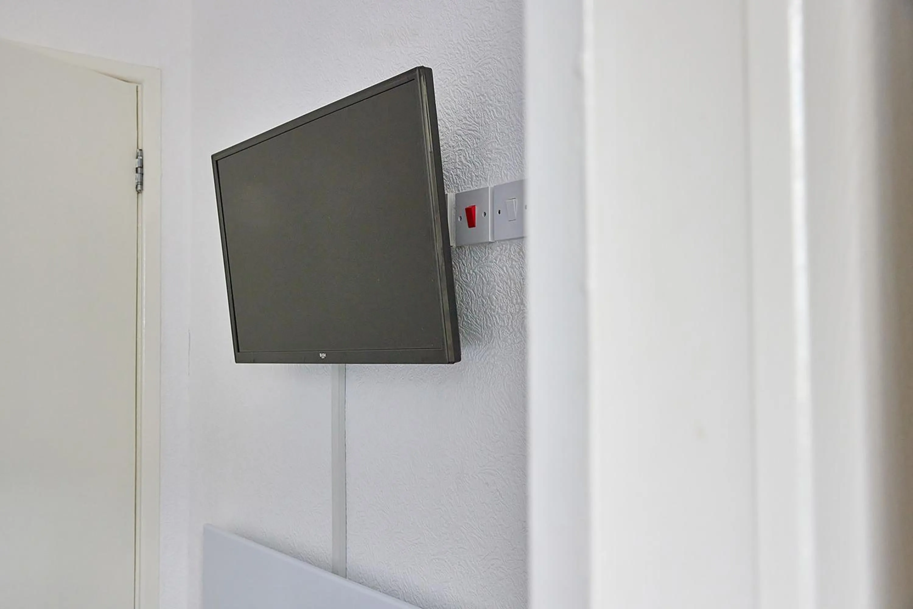 TV and multimedia in Pleasure Holiday Apartments