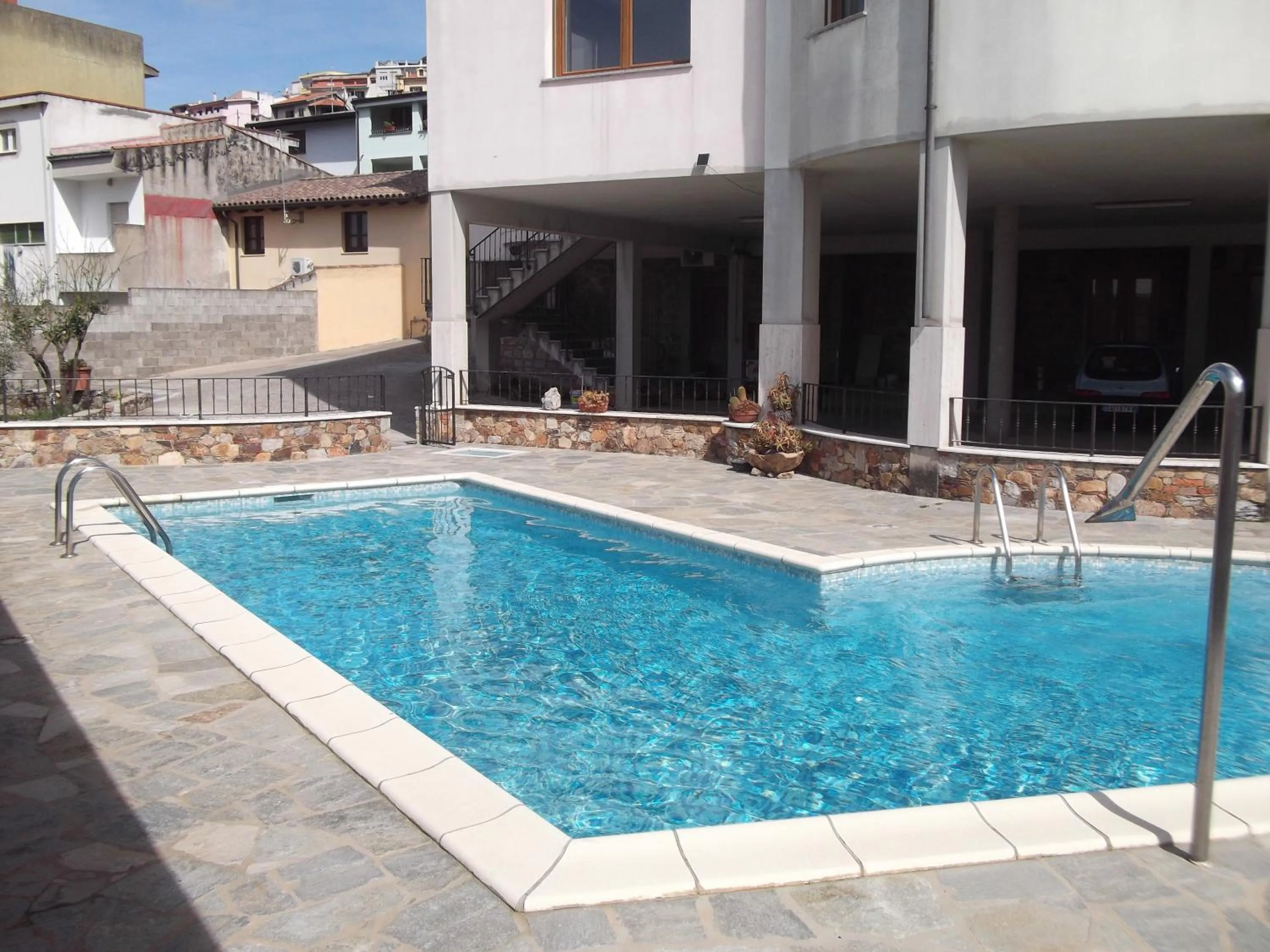 Swimming pool in Hotel Meridiana
