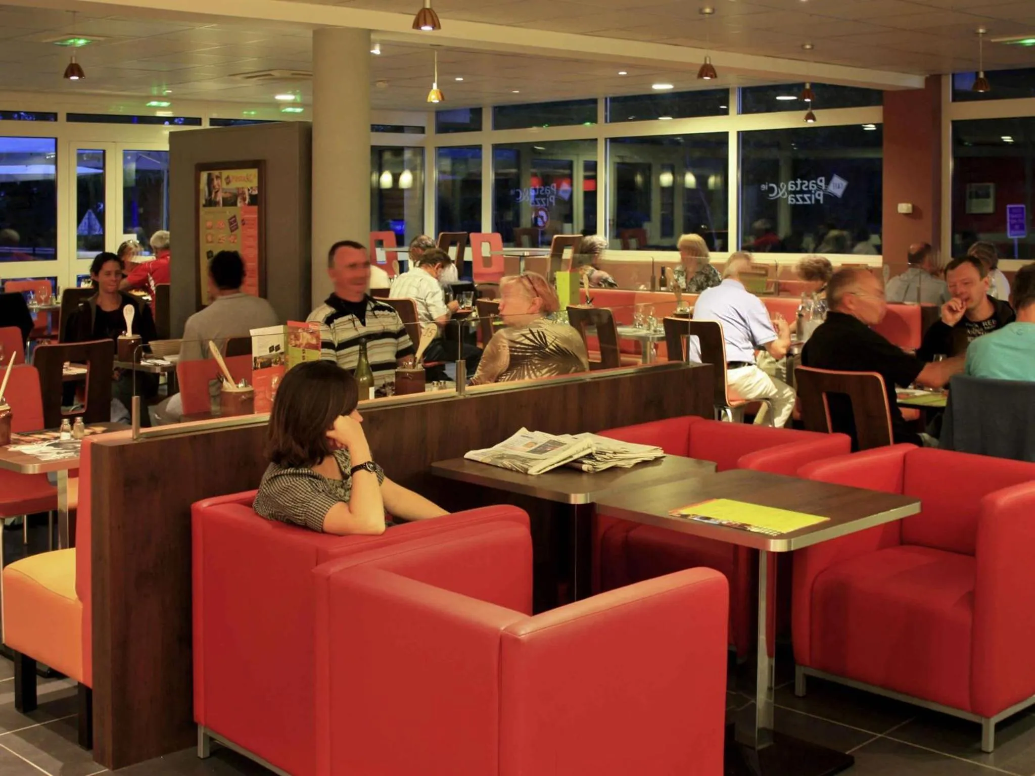 Restaurant/places to eat in ibis Loriol Le Pouzin