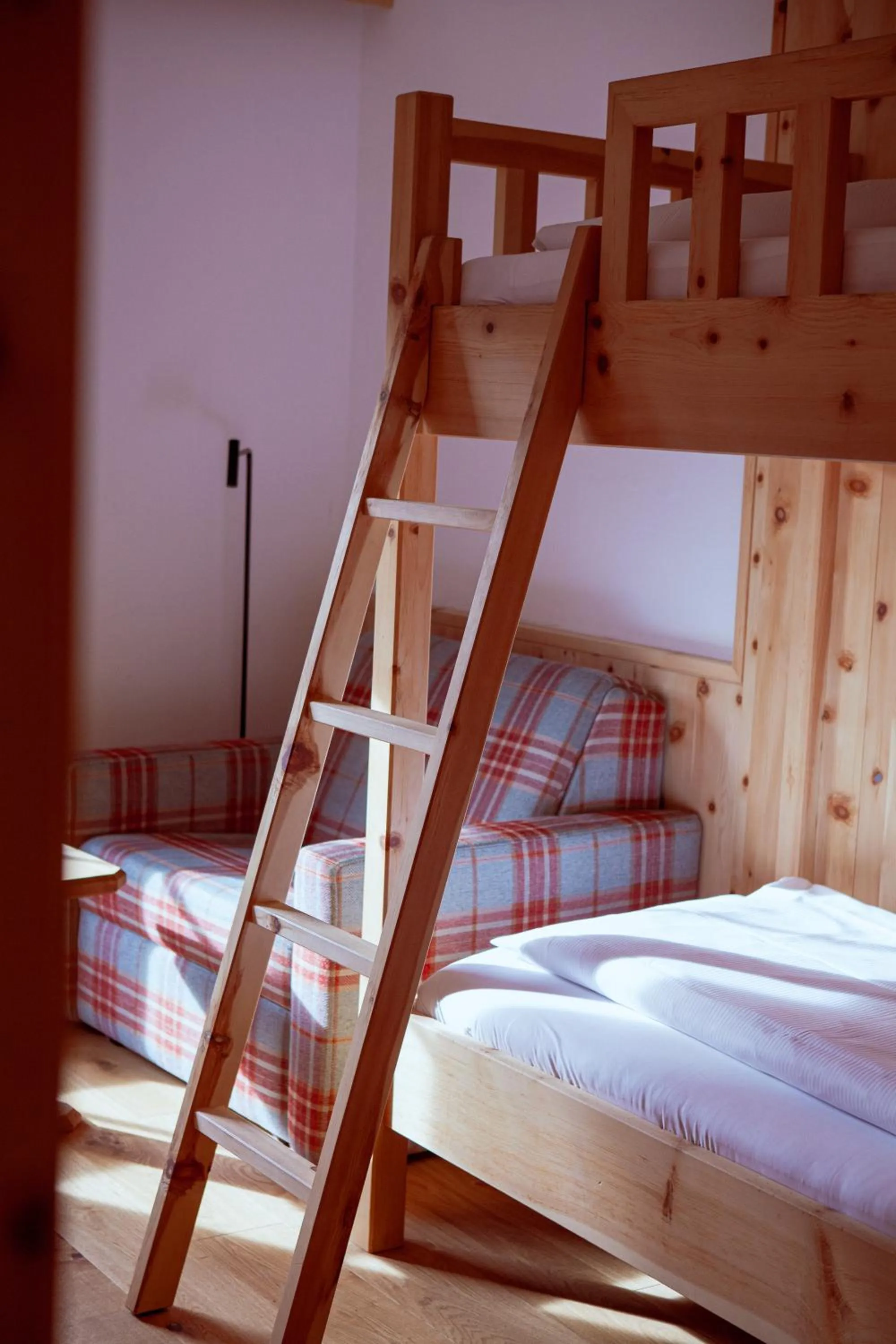 children, Bed in Hotel Zur Post