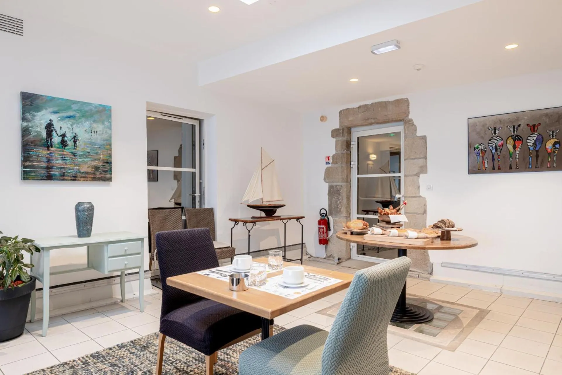 Breakfast in Hotel Restaurant Lesage