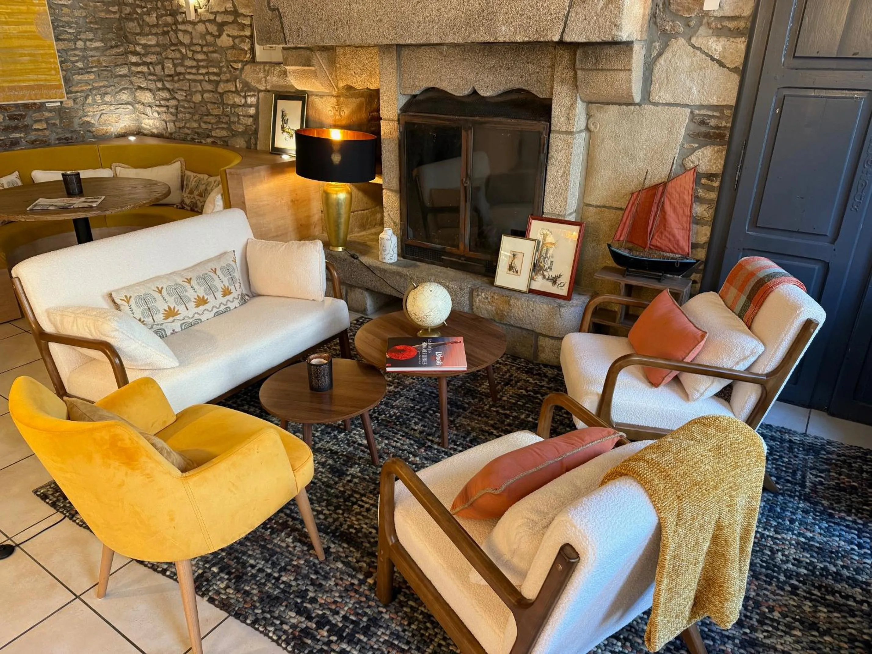 Lobby or reception in Hotel Restaurant Lesage