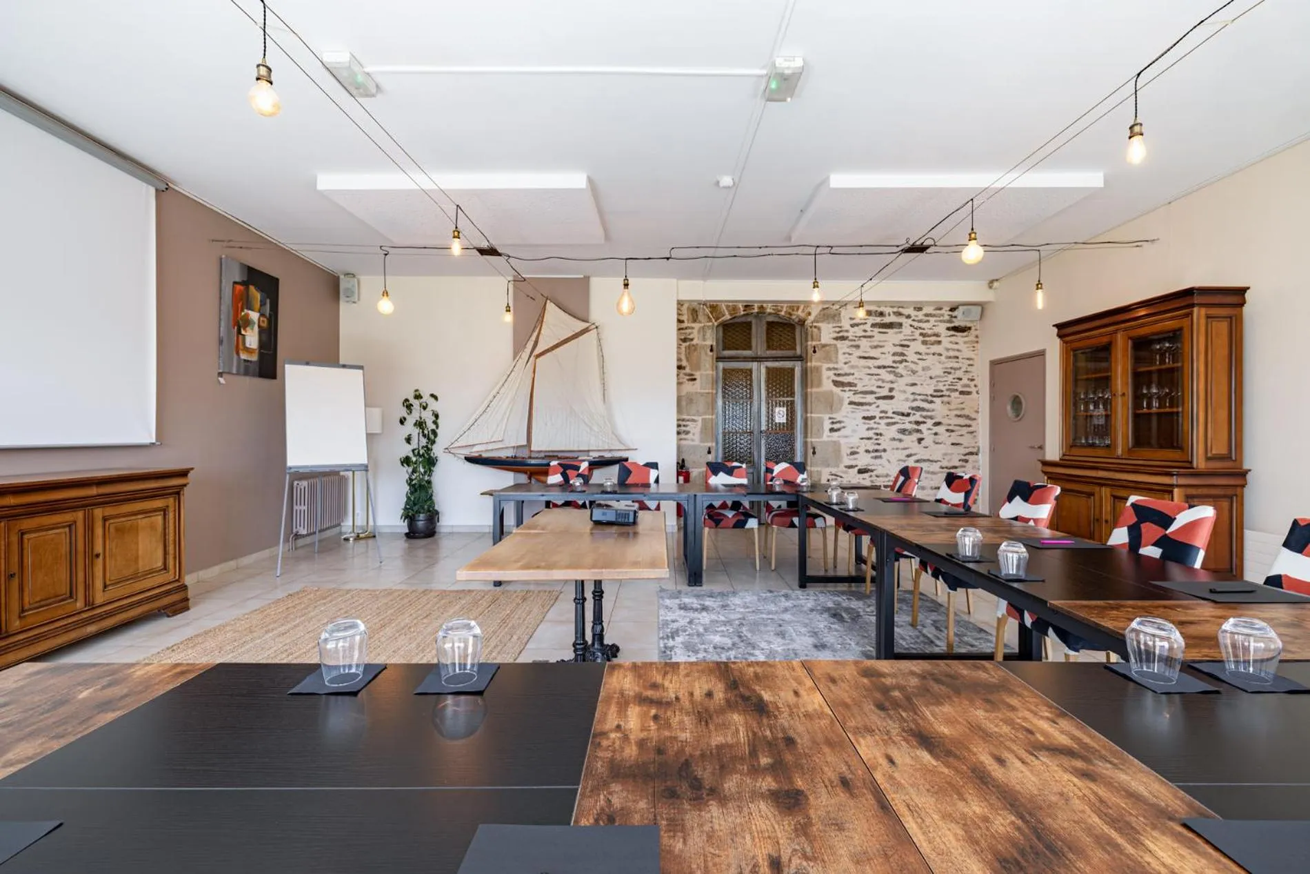 Banquet/Function facilities in Hotel Restaurant Lesage