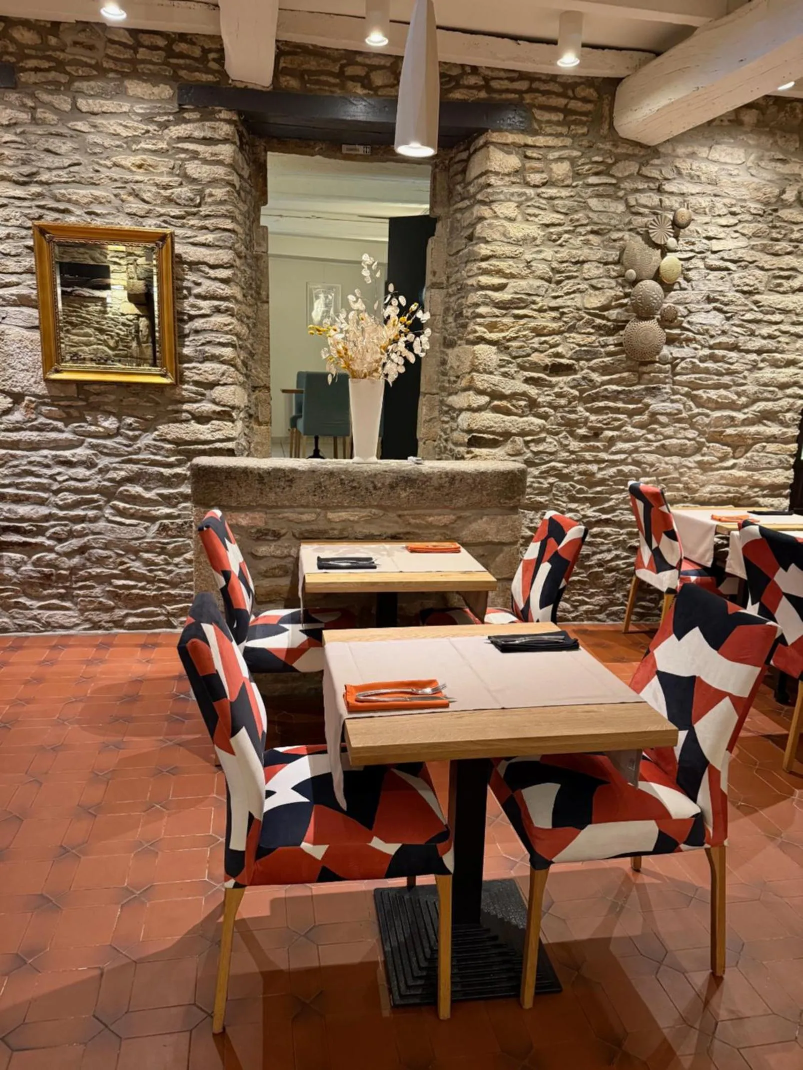 Restaurant/places to eat in Hotel Restaurant Lesage