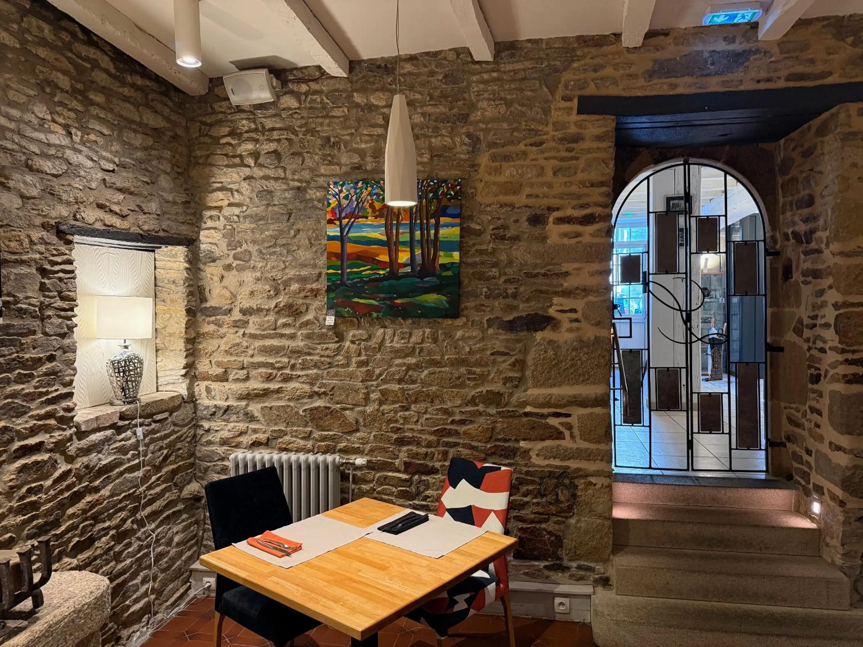 Restaurant/places to eat in Hotel Restaurant Lesage