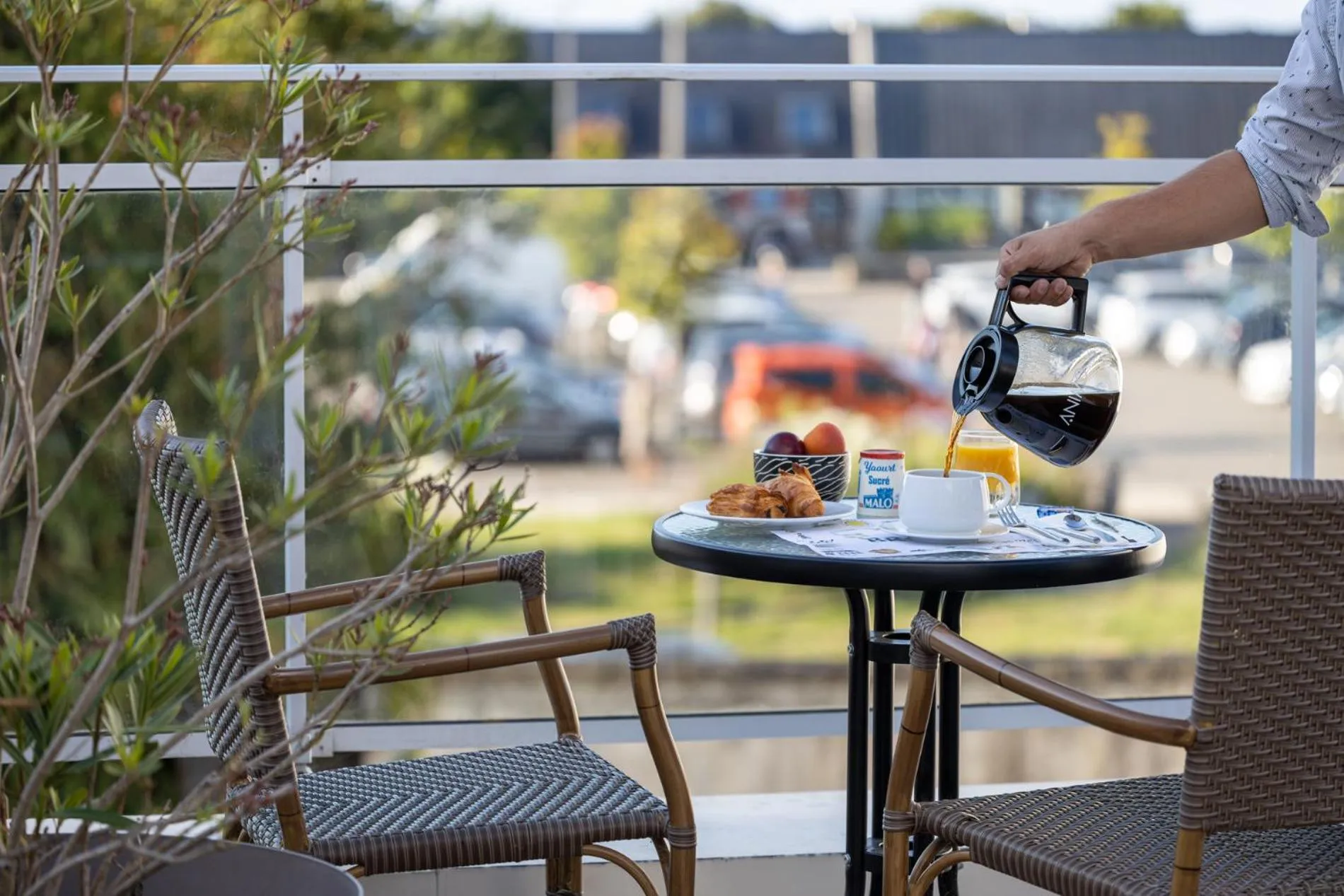 Breakfast in Hotel Restaurant Lesage