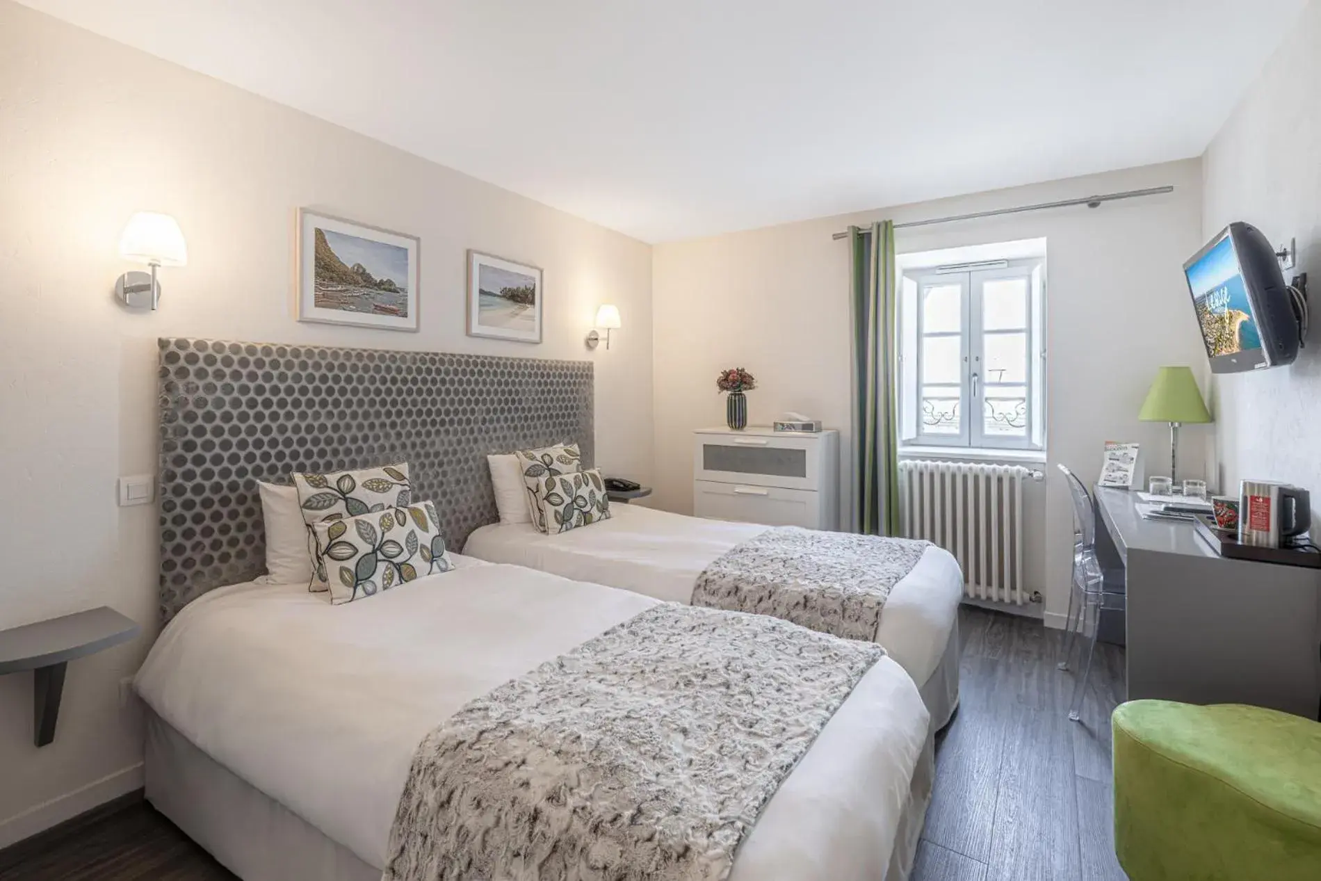 Twin Room - single occupancy in Hotel Restaurant Lesage Twin Room - single occupancy in Hotel Restaurant Lesage