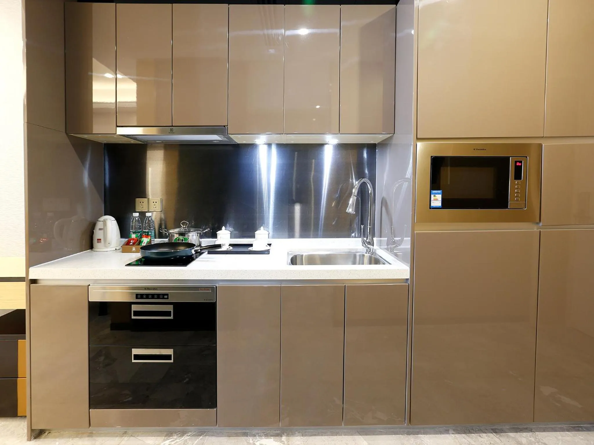 Coffee/tea facilities in Boman Holiday Apartment Beijing Road Jie Deng Du Hui Branch