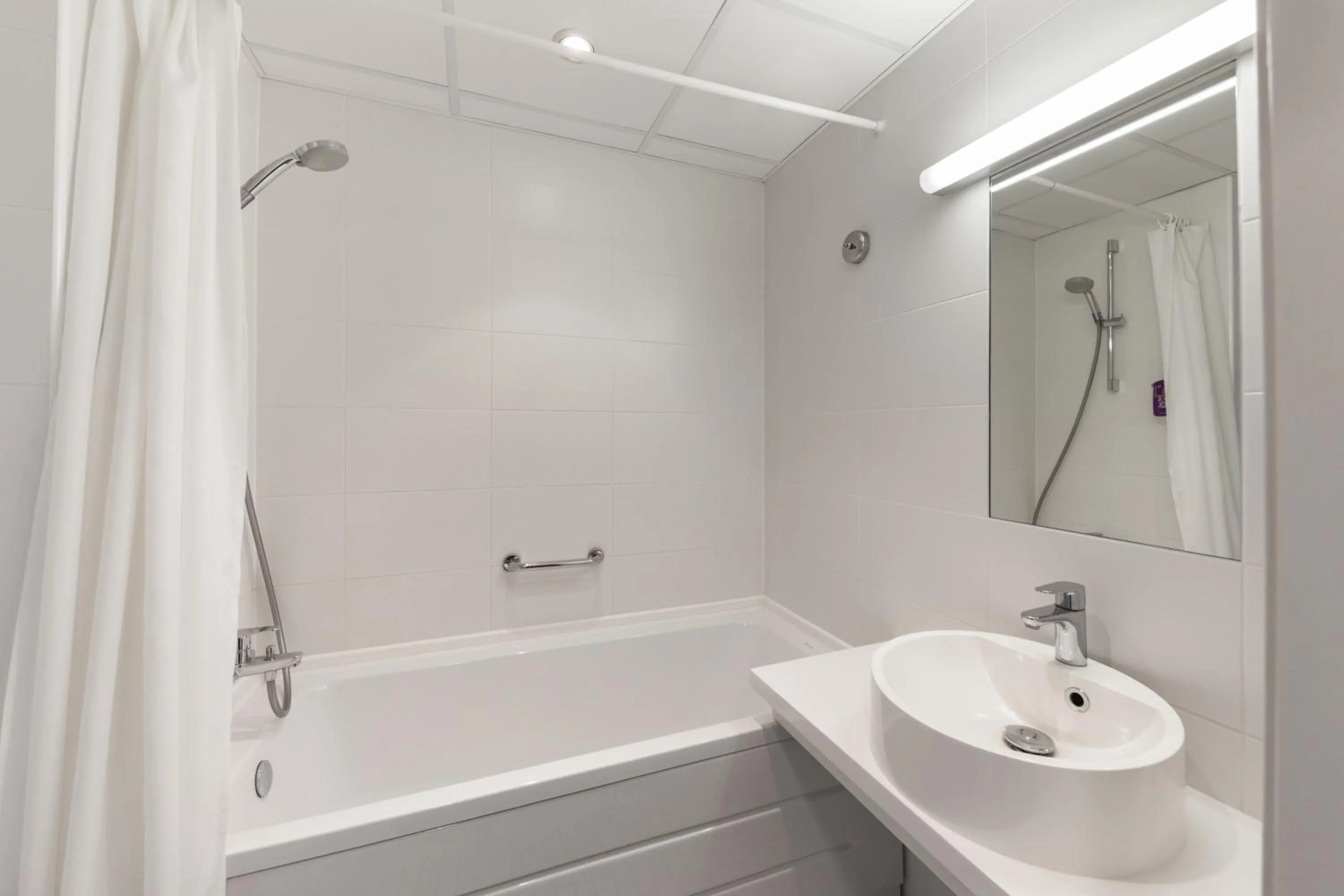 Bathroom in Park Inn by Radisson Meriton Conference & Spa Hotel Tallinn