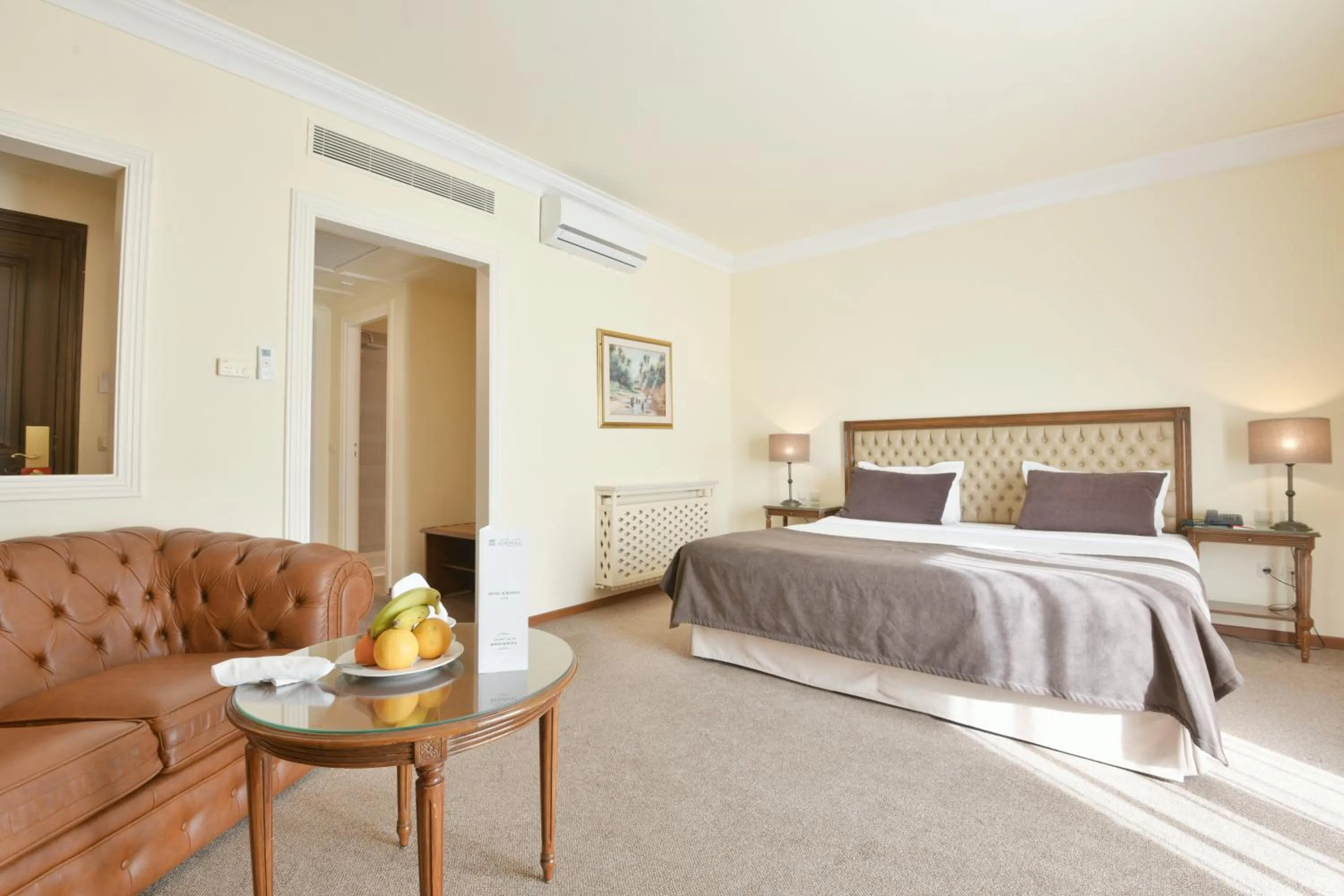 Bed in Acropole Tunis