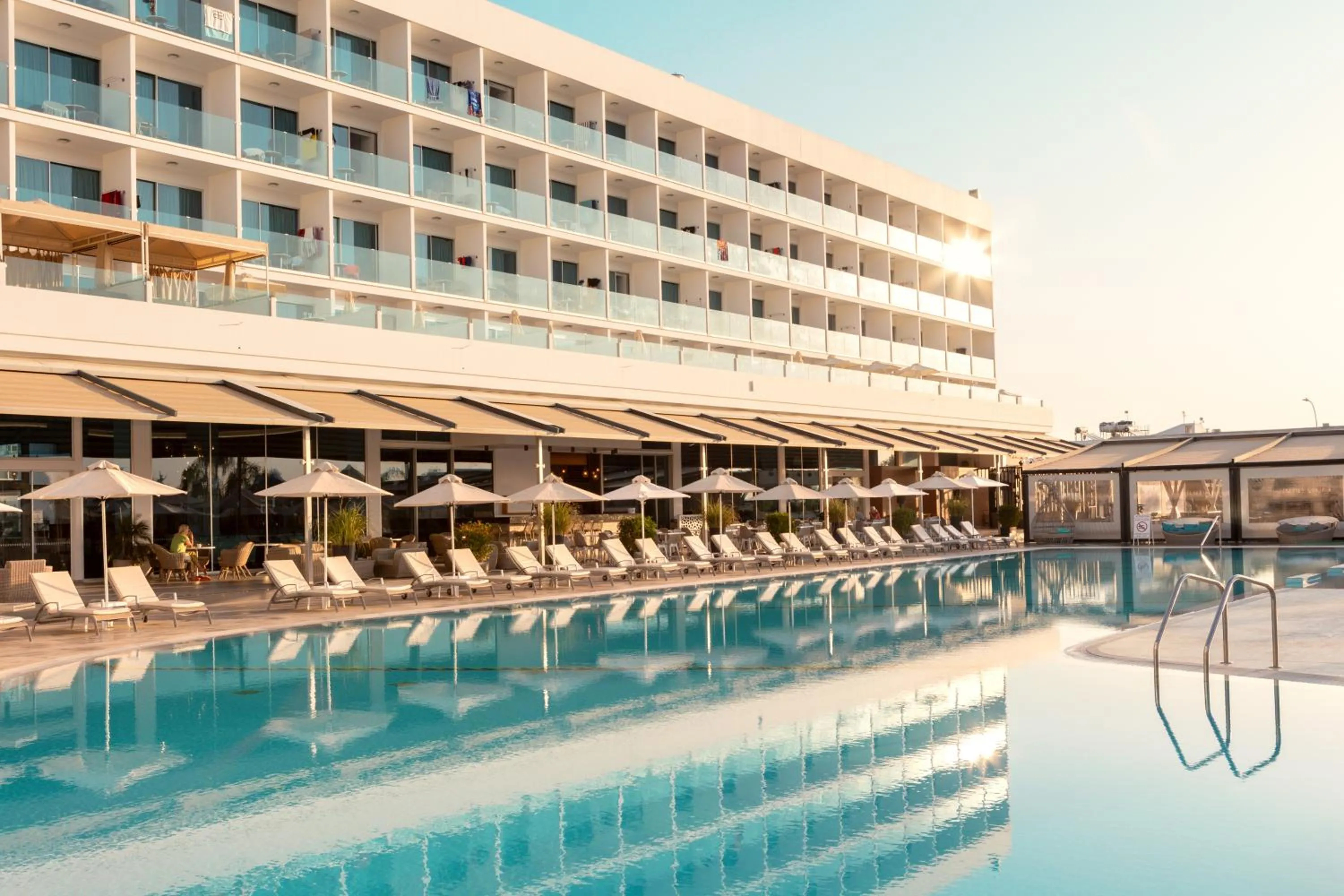 Pool view in Amethyst Napa Hotel & Spa