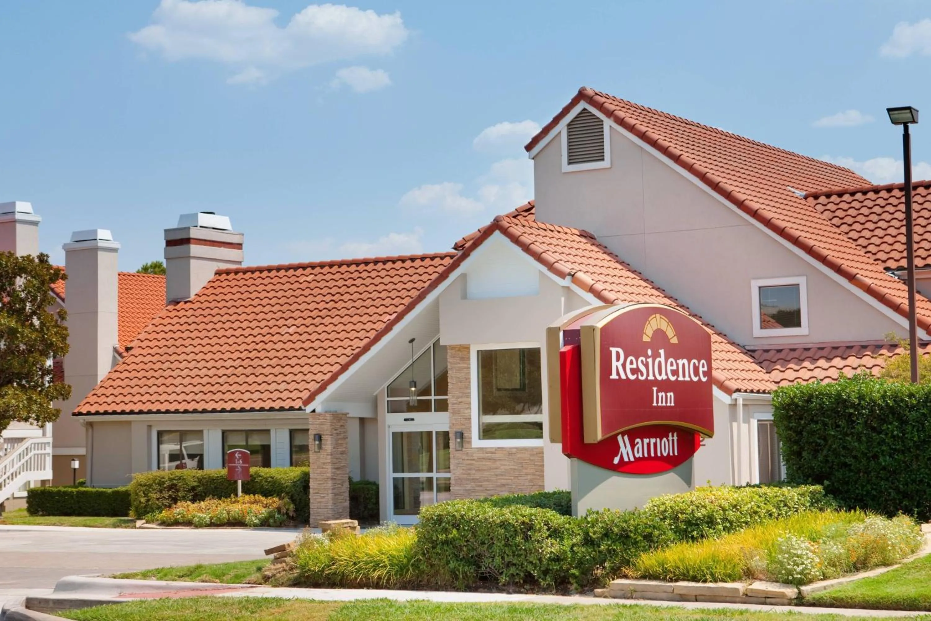 Property building in Residence Inn Dallas Las Colinas